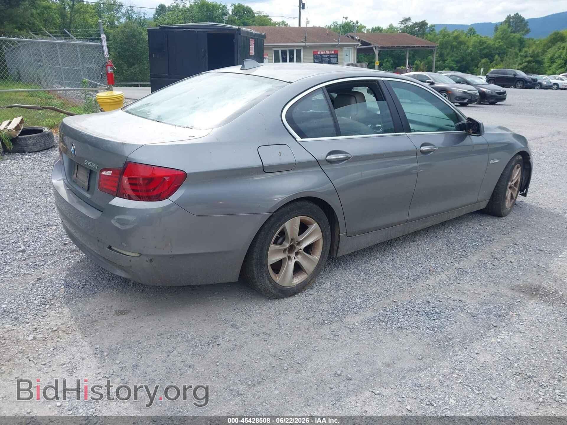 2011 BMW 528I - VIN: WBAFR1C59BC742733 - Photo 4