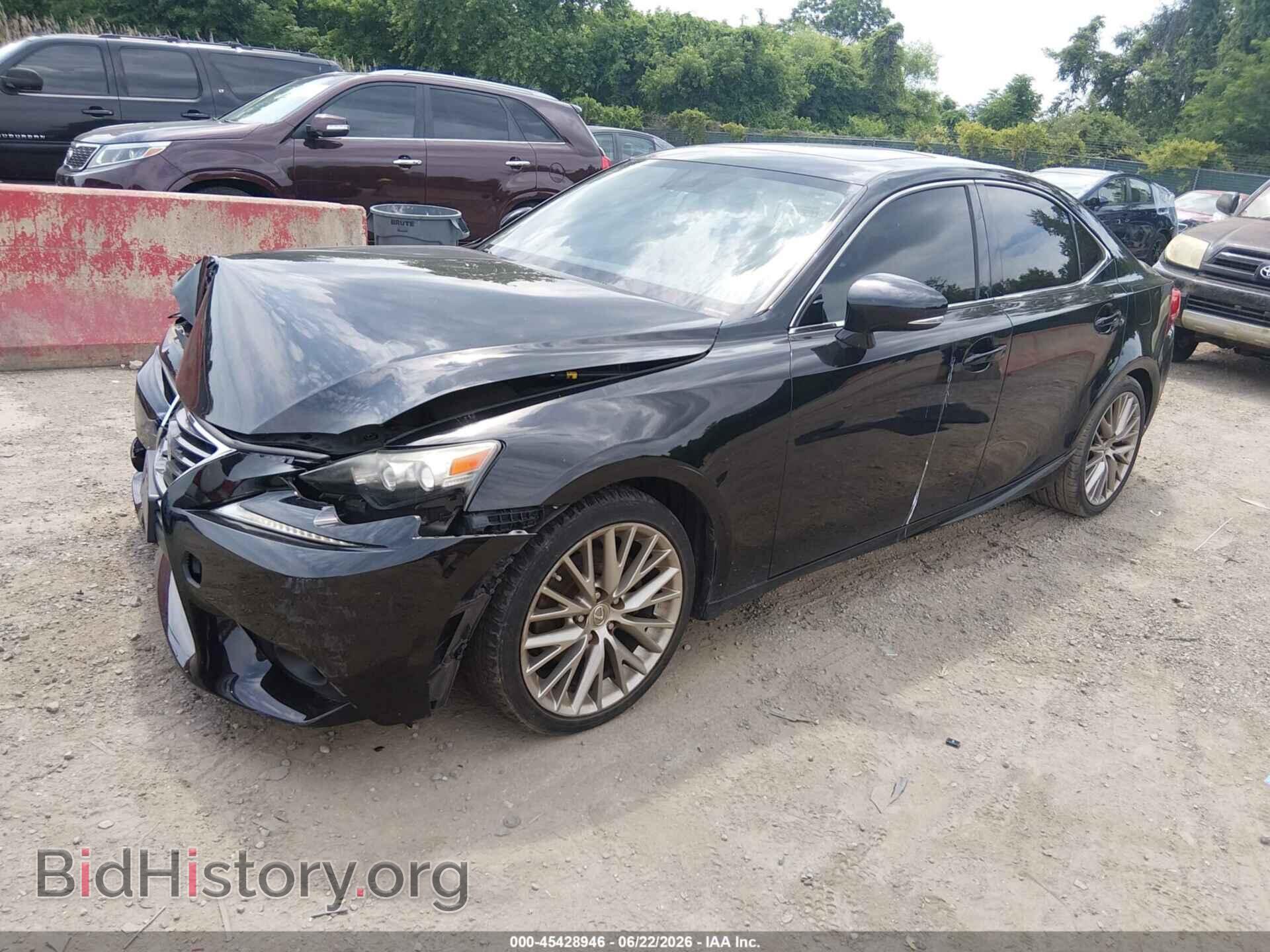 2014 LEXUS IS 250 - VIN: JTHCF1D25E5000744 - Photo 2