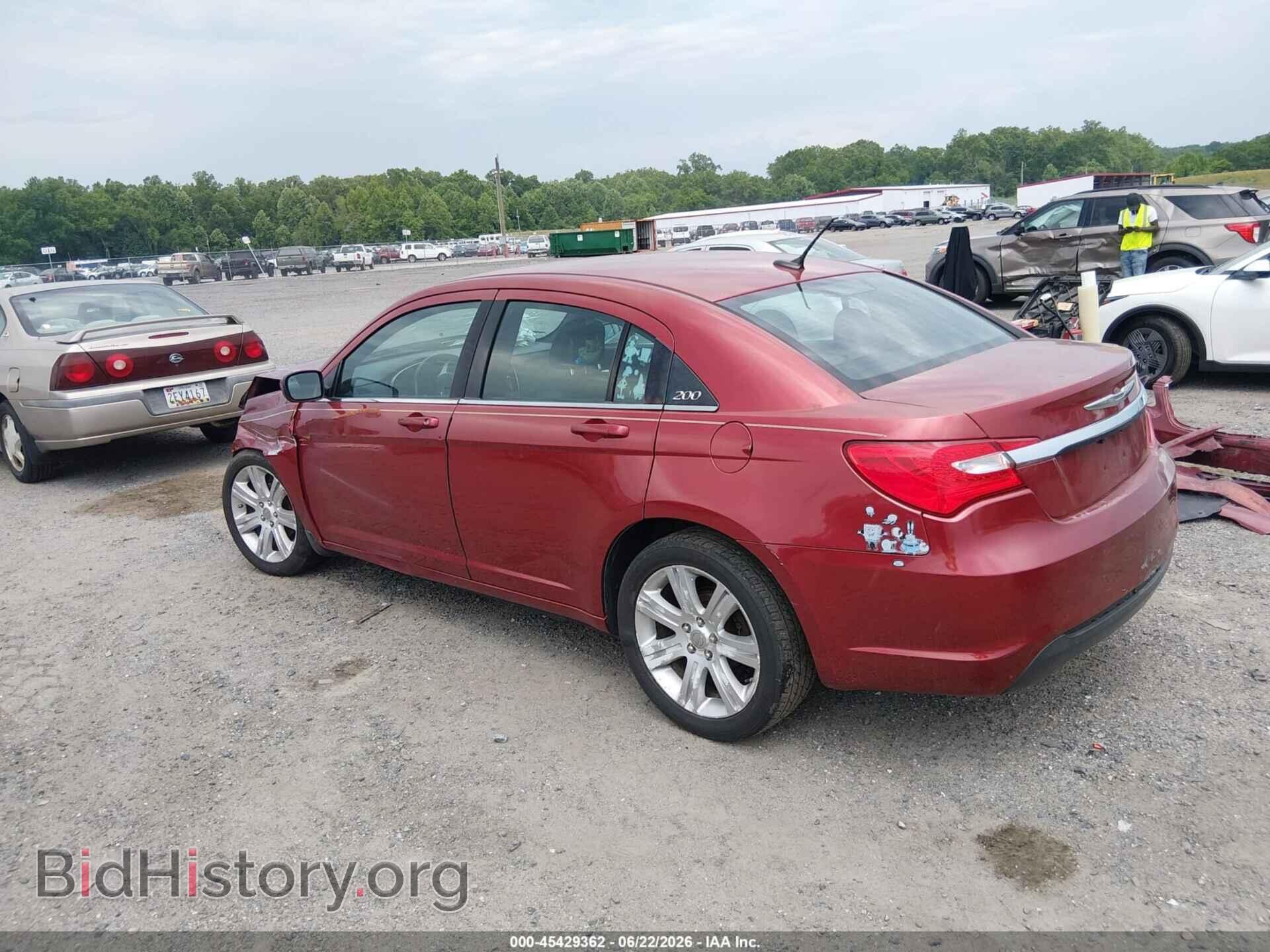 2013 CHRYSLER 200 - VIN: 1C3CCBBB2DN734652 - Photo 3