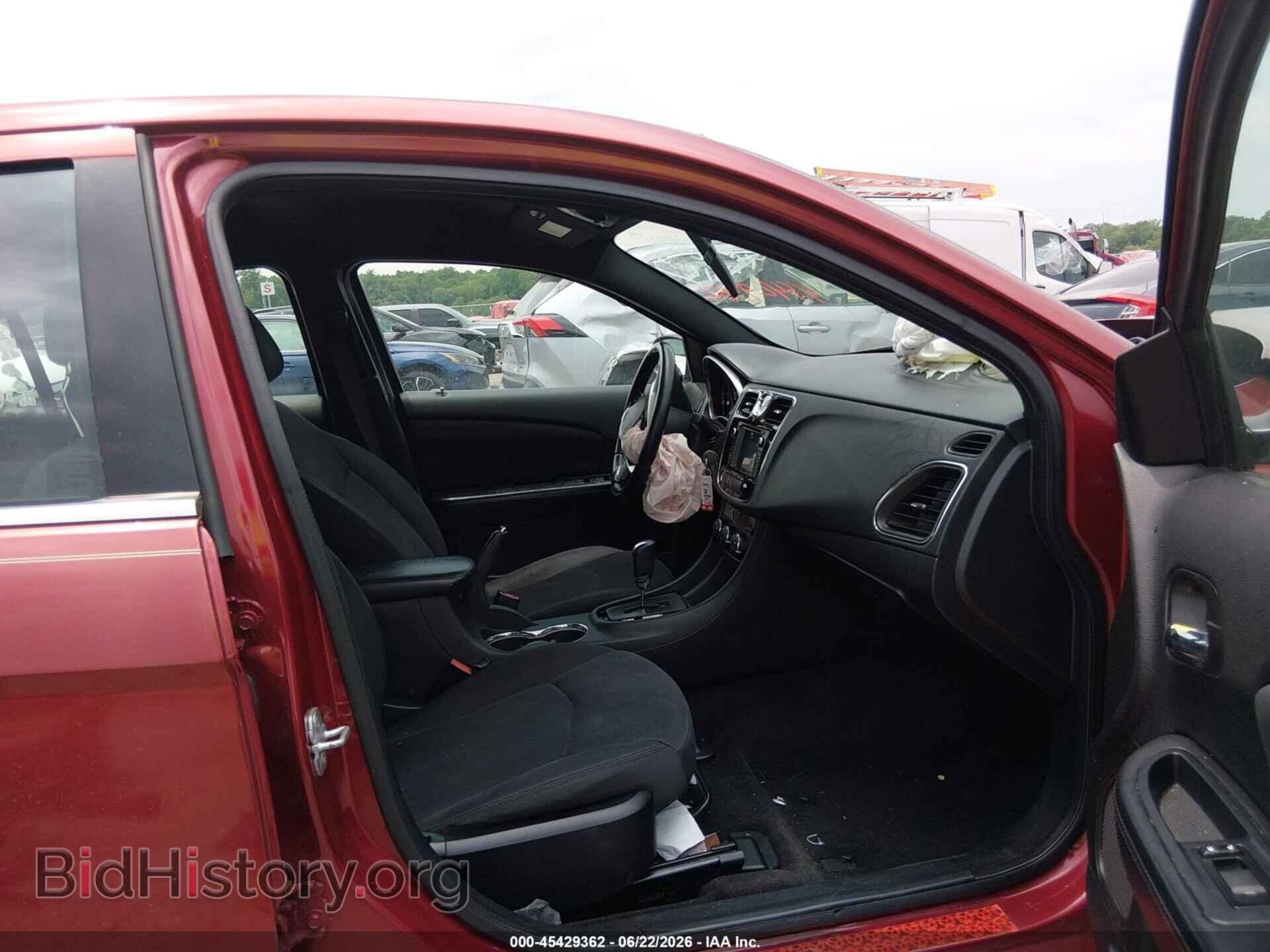 2013 CHRYSLER 200 - VIN: 1C3CCBBB2DN734652 - Photo 5