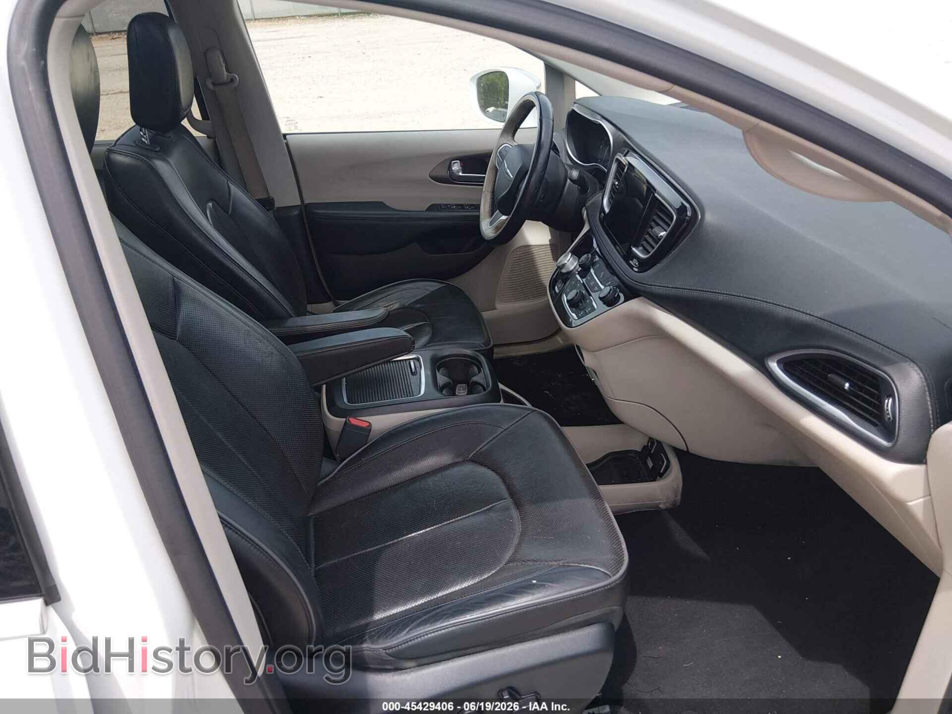 2018 CHRYSLER PACIFICA - VIN: 2C4RC1GG0JR272272 - Photo 5