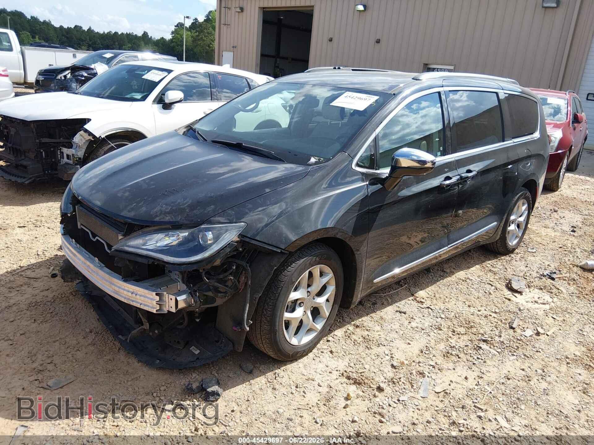 2020 CHRYSLER PACIFICA - VIN: 2C4RC1GG4LR163140 - Фото 2