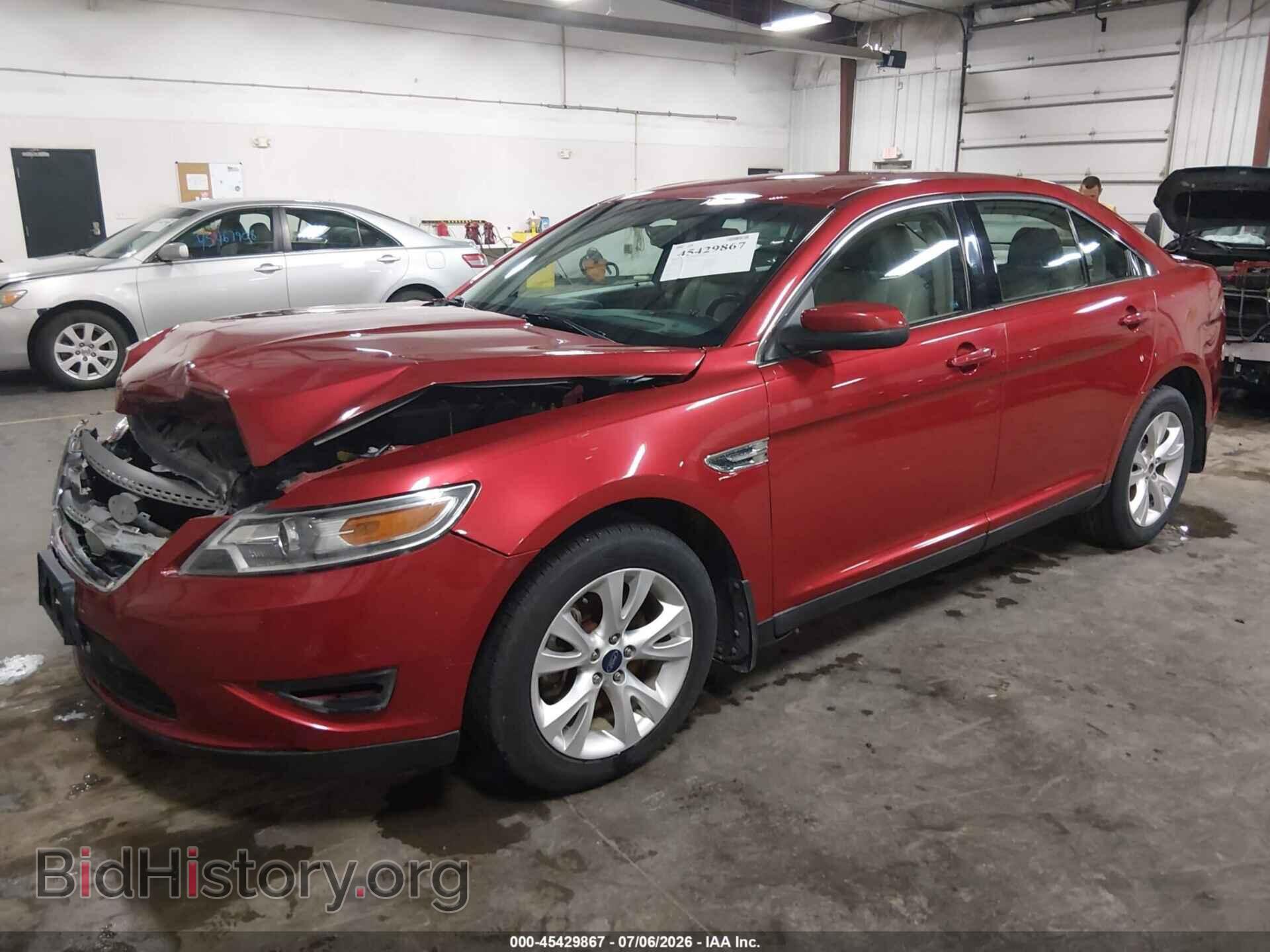 2010 FORD TAURUS - VIN: 1FAHP2EW3AG134779 - Фото 2
