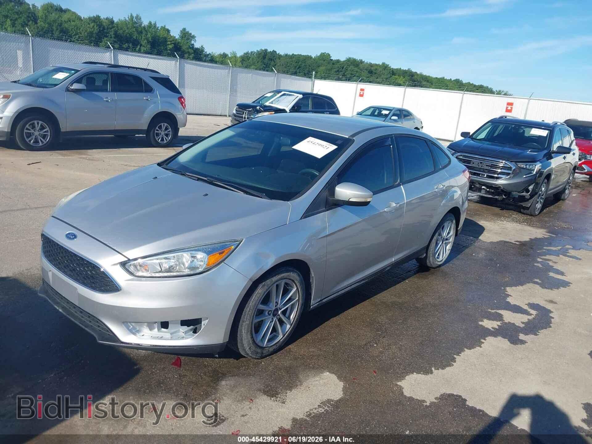 2017 FORD FOCUS - VIN: 1FADP3F2XHL264298 - Photo 2