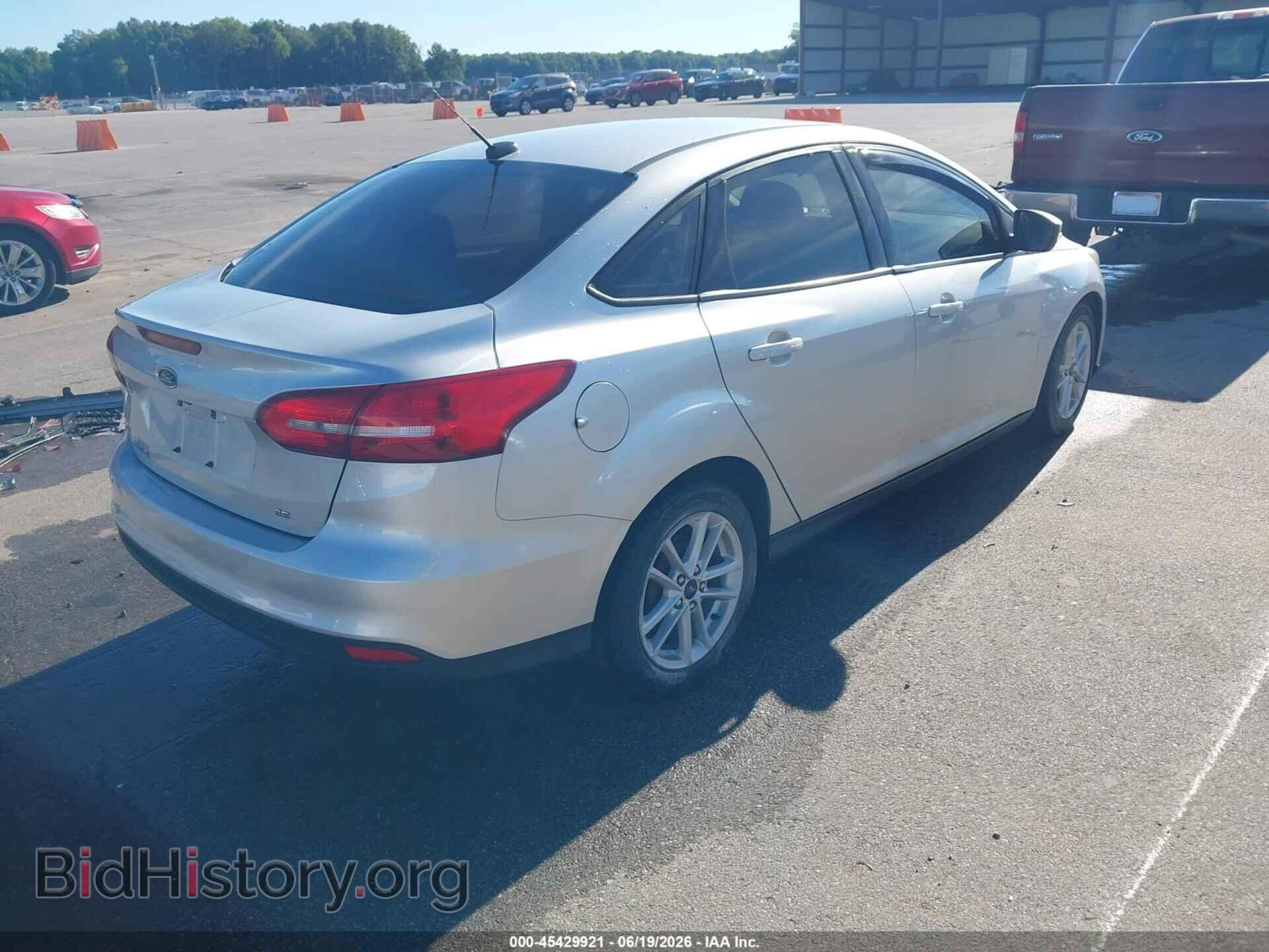 2017 FORD FOCUS - VIN: 1FADP3F2XHL264298 - Photo 4