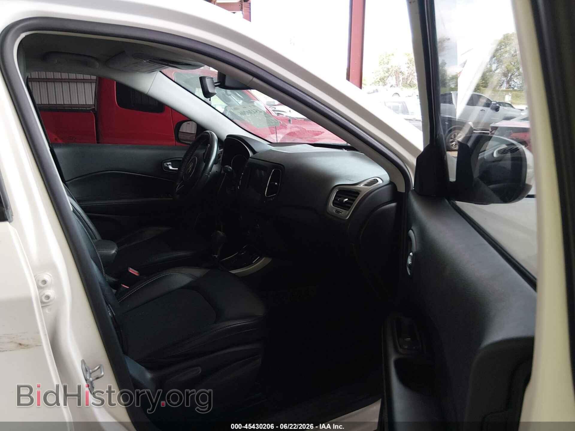 2019 JEEP COMPASS - VIN: 3C4NJDBB9KT849140 - Фото 5