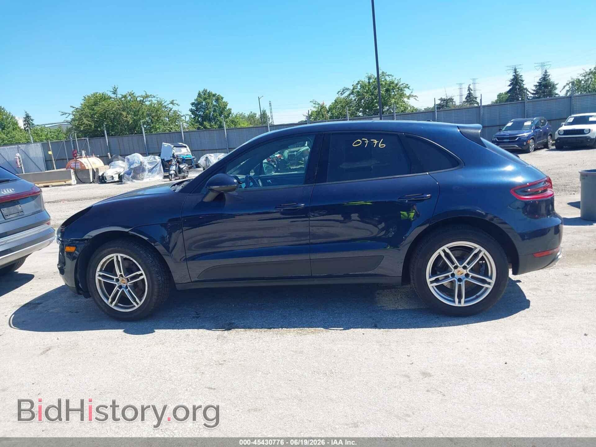 2017 PORSCHE MACAN - VIN: WP1AA2A52HLB02979 - Photo 14