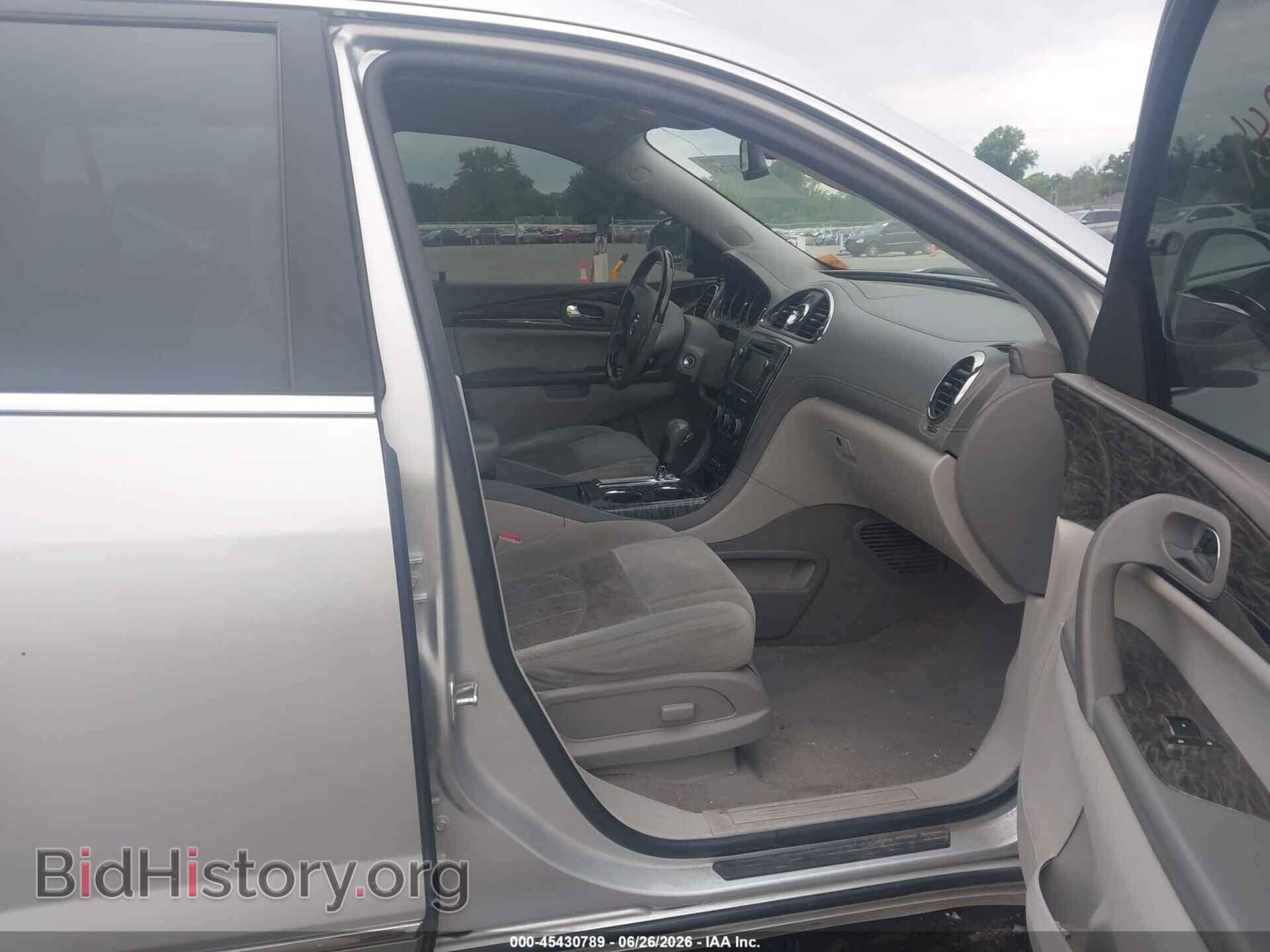 2014 BUICK ENCLAVE - VIN: 5GAKRAKD4EJ207840 - Photo 5
