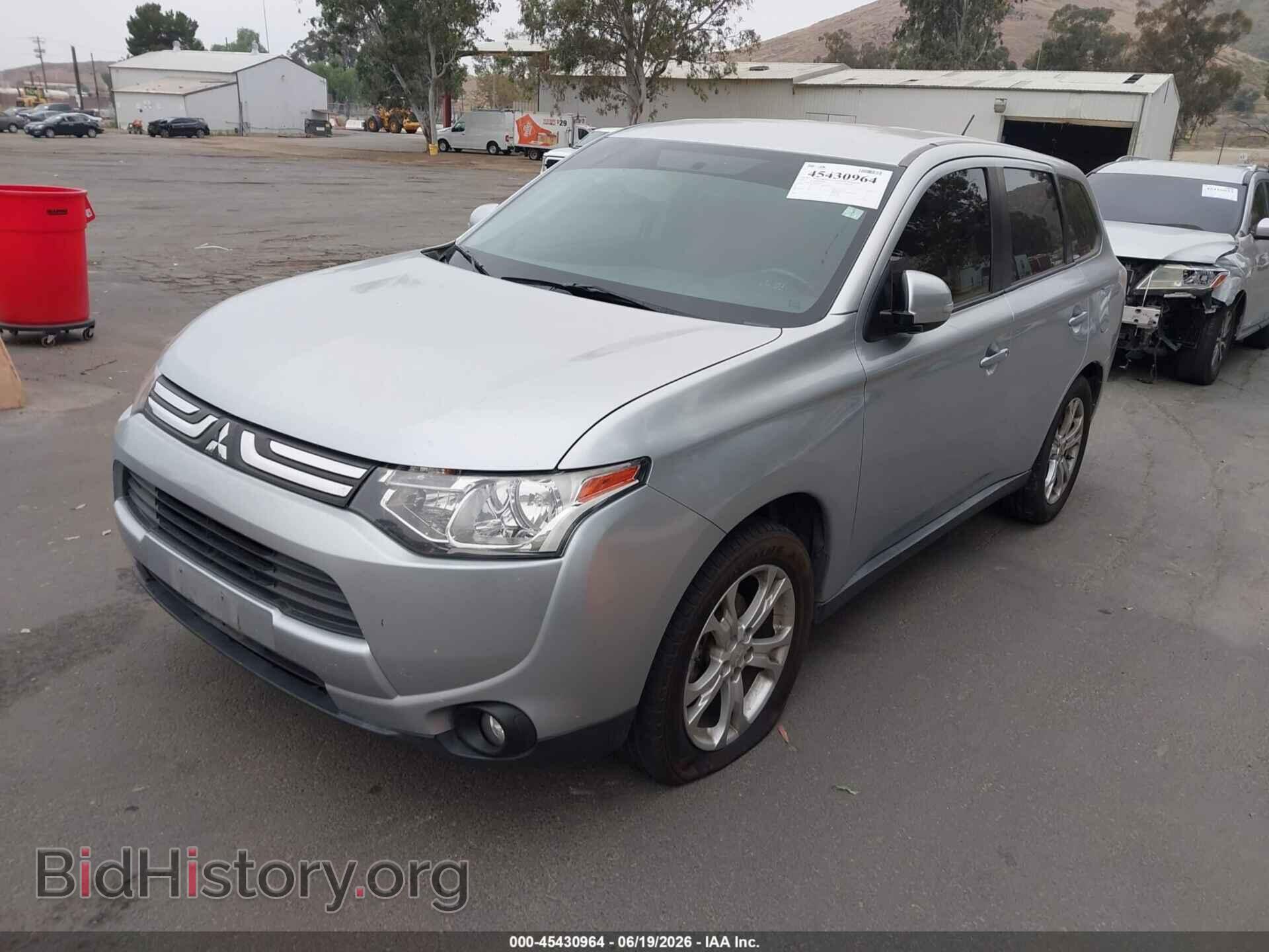 2014 MITSUBISHI OUTLANDER - VIN: JA4AD3A36EZ015232 - Фото 2