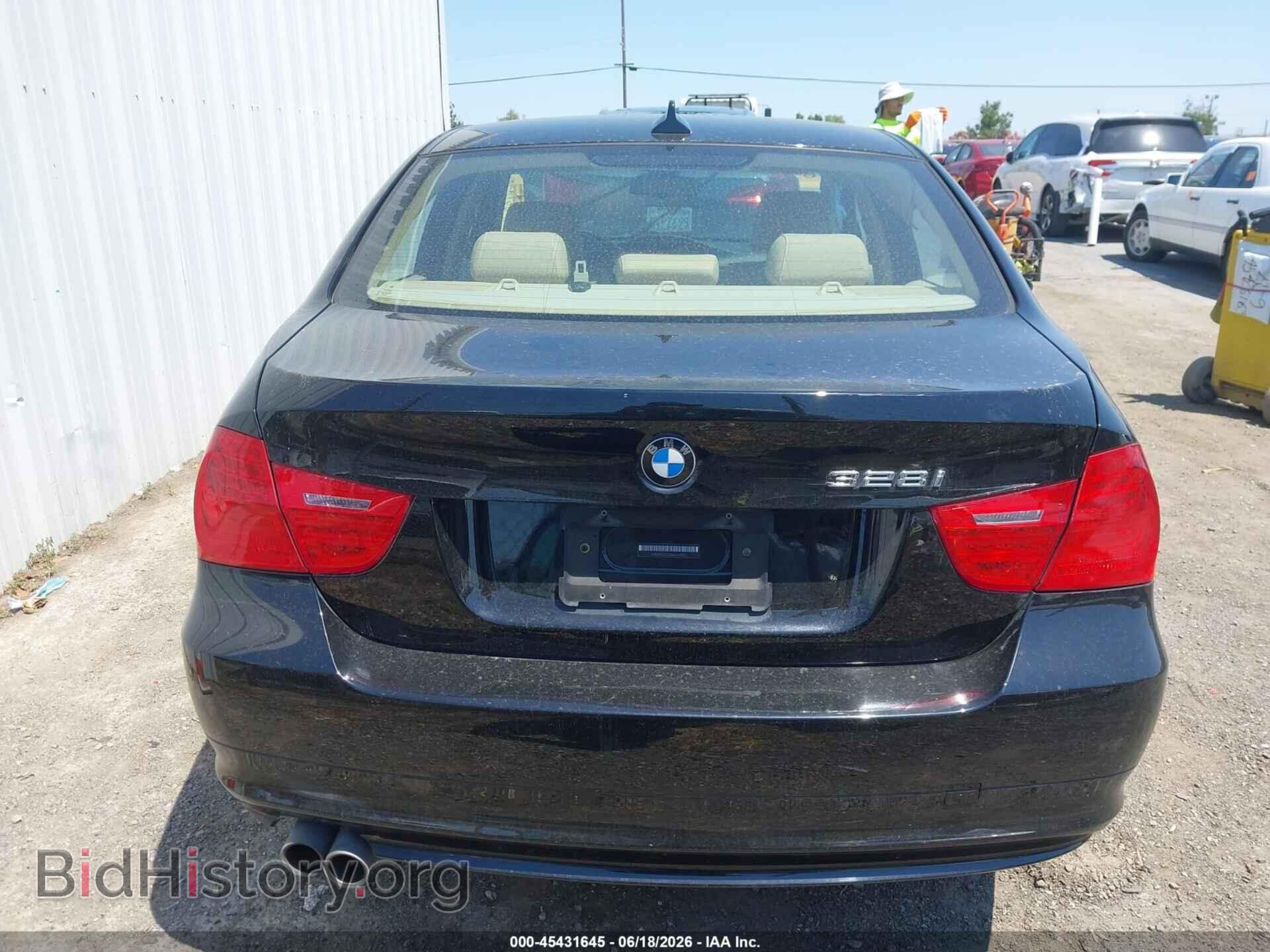 2011 BMW 328I - VIN: WBAPH5C57BA441033 - Фото 16