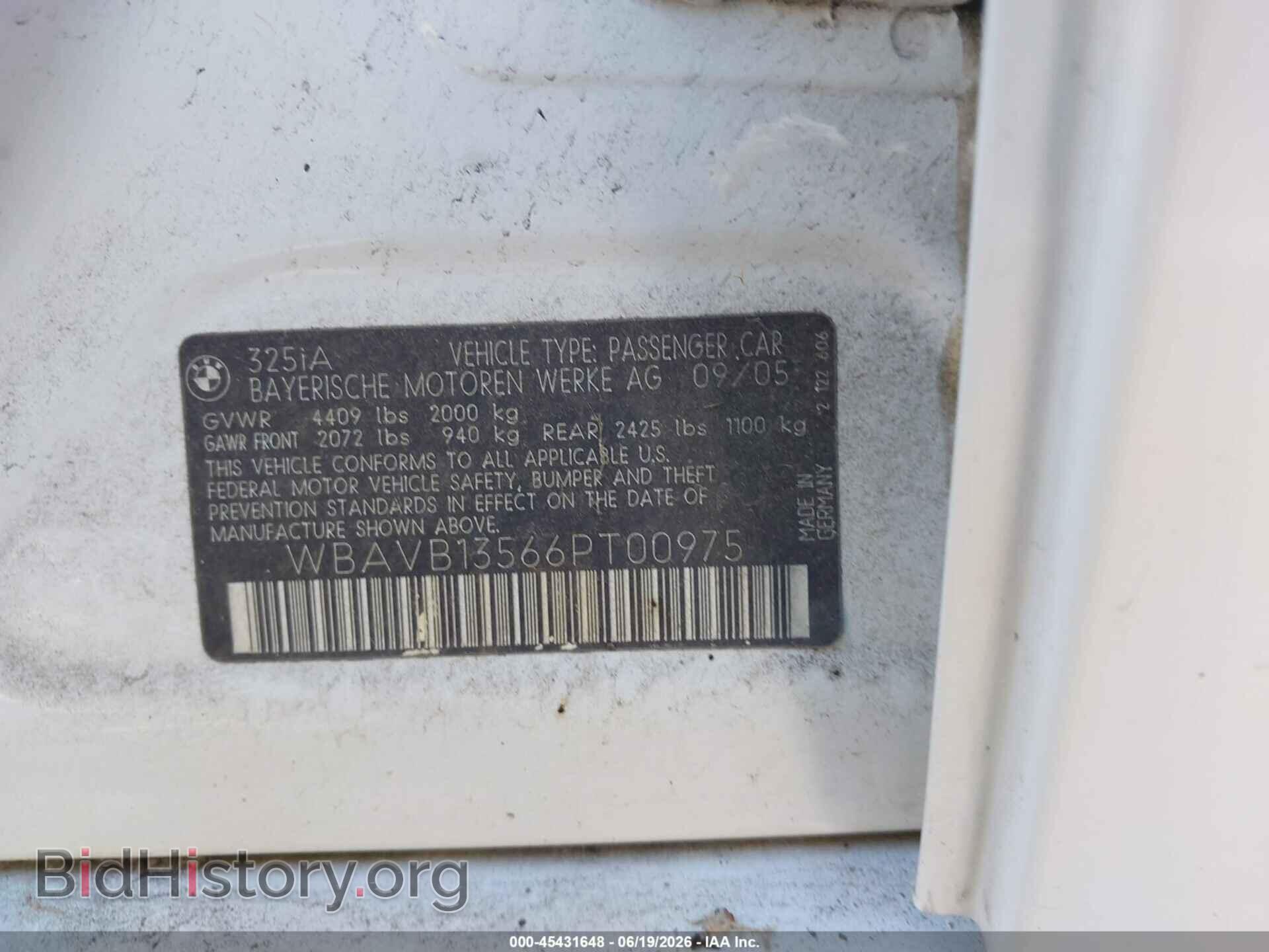 2006 BMW 325I - VIN: WBAVB13566PT00975 - Фото 9