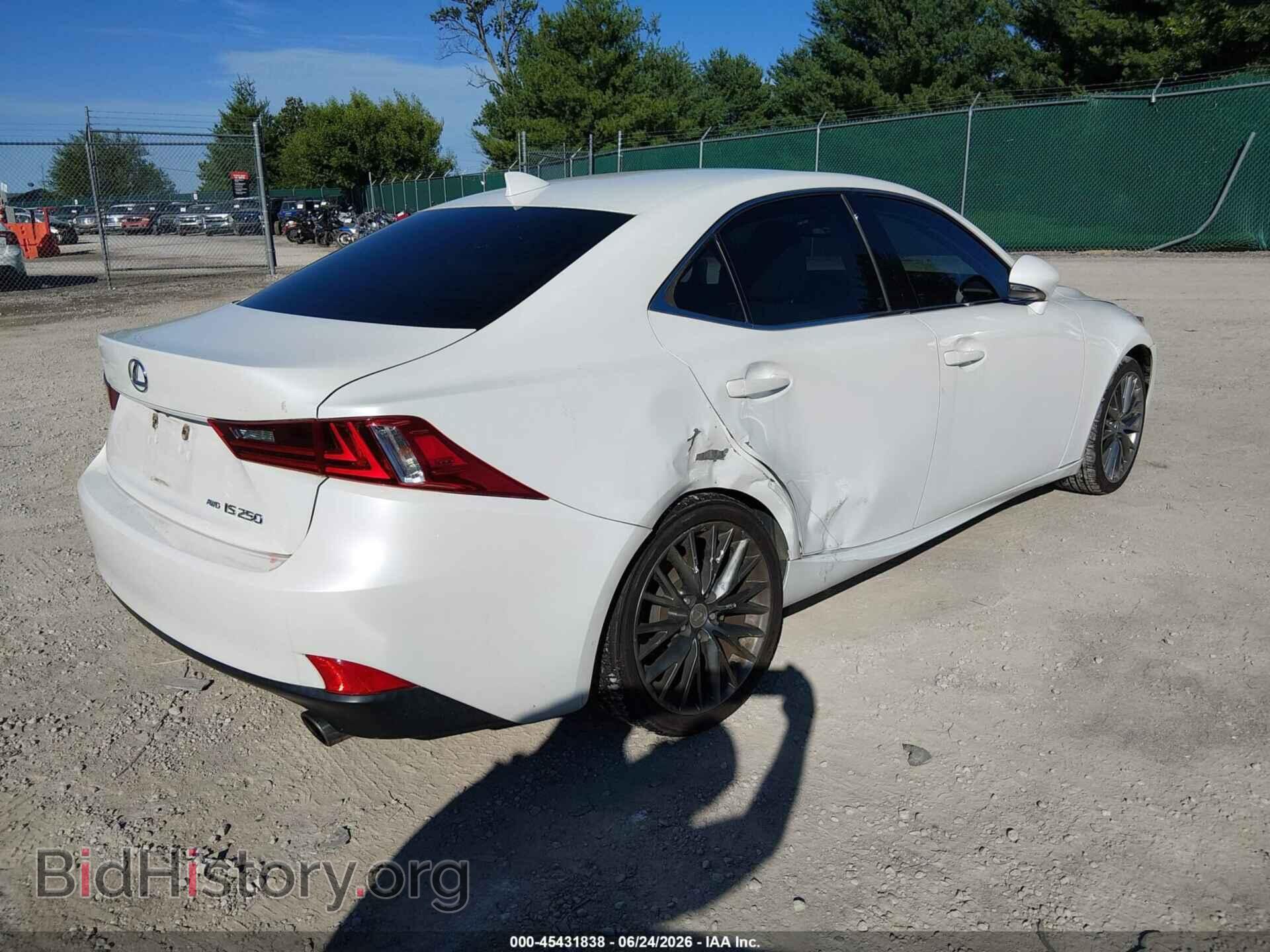 2015 LEXUS IS 250 - VIN: JTHCF1D23F5028575 - Photo 4