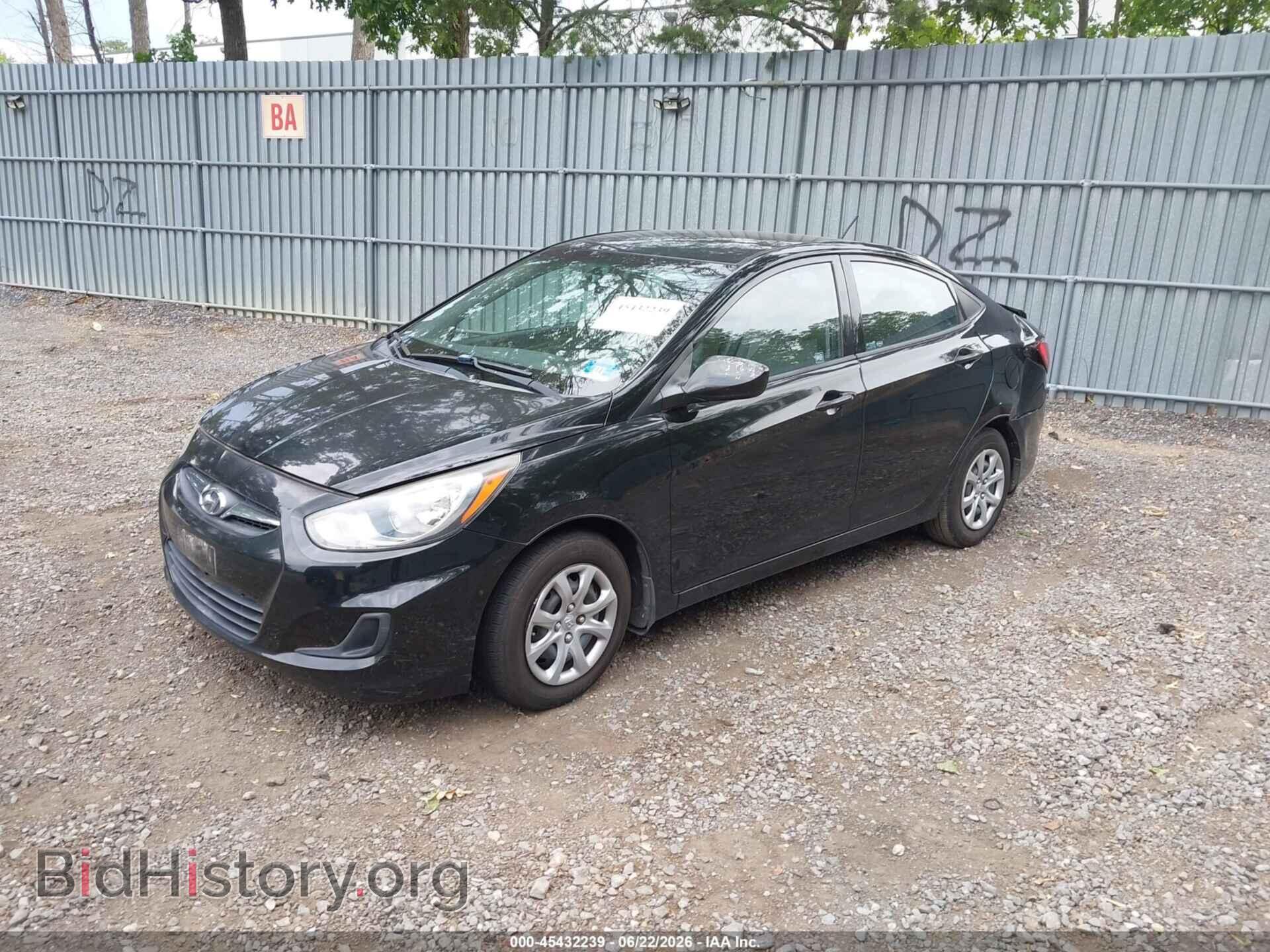 2013 HYUNDAI ACCENT - VIN: KMHCT4AE2DU352593 - Фото 2