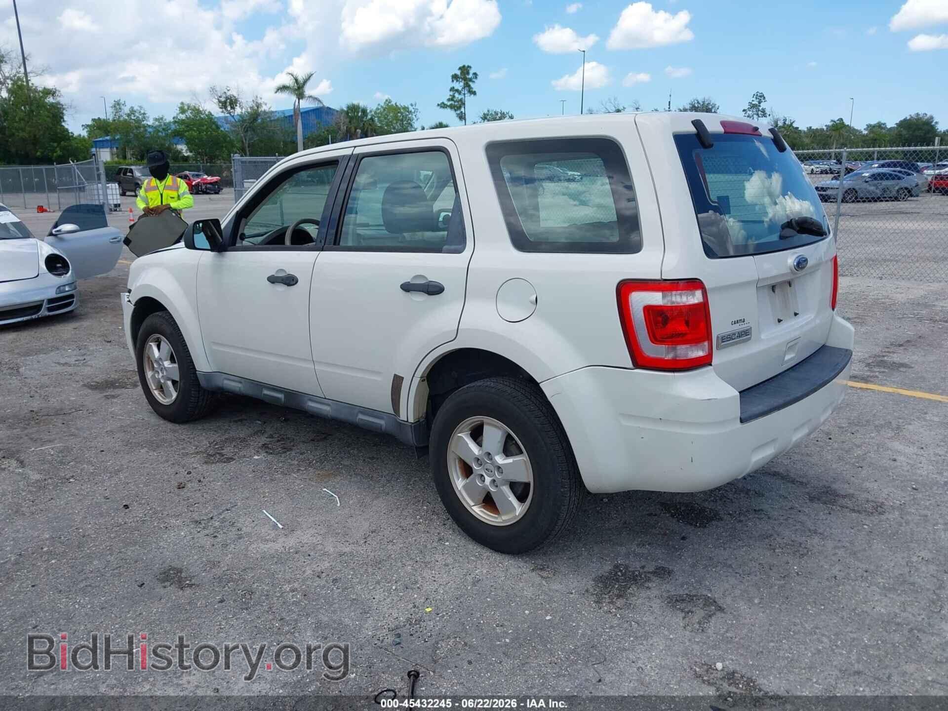 2012 FORD ESCAPE - VIN: 1FMCU0C77CKC36904 - Фото 3