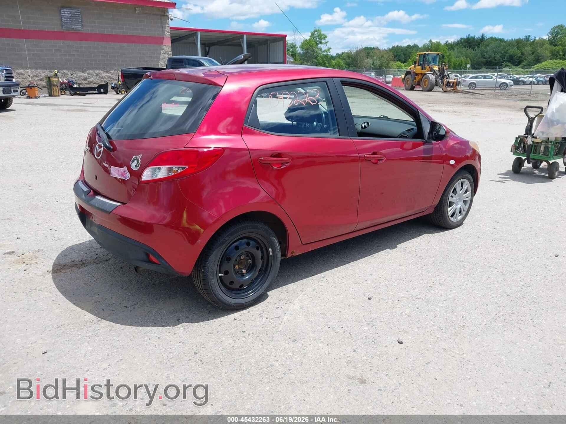 2014 MAZDA MAZDA2 - VIN: JM1DE1KZ4E0175427 - Фото 4