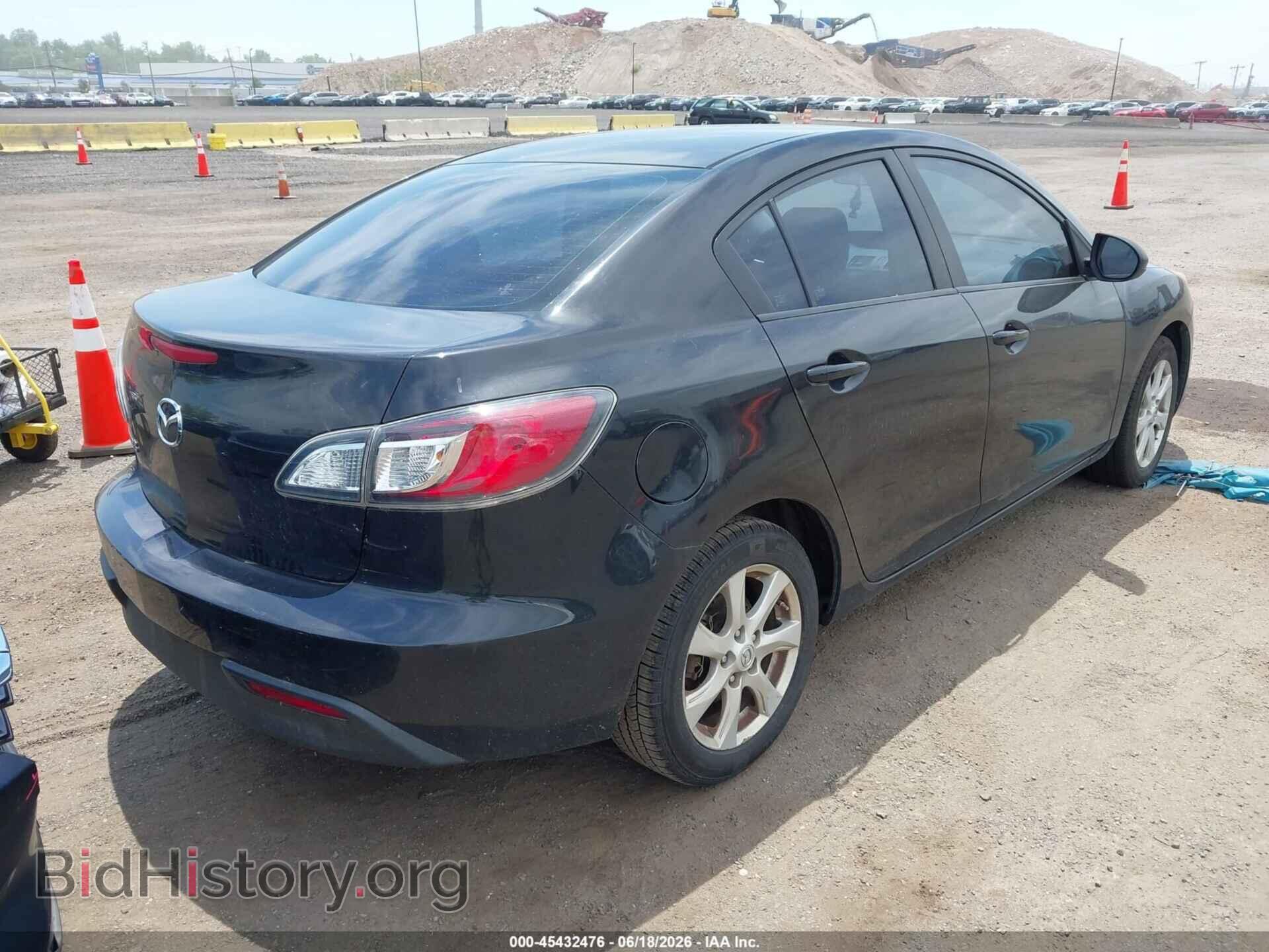 2010 MAZDA MAZDA3 - VIN: JM1BL1SG3A1145352 - Фото 4