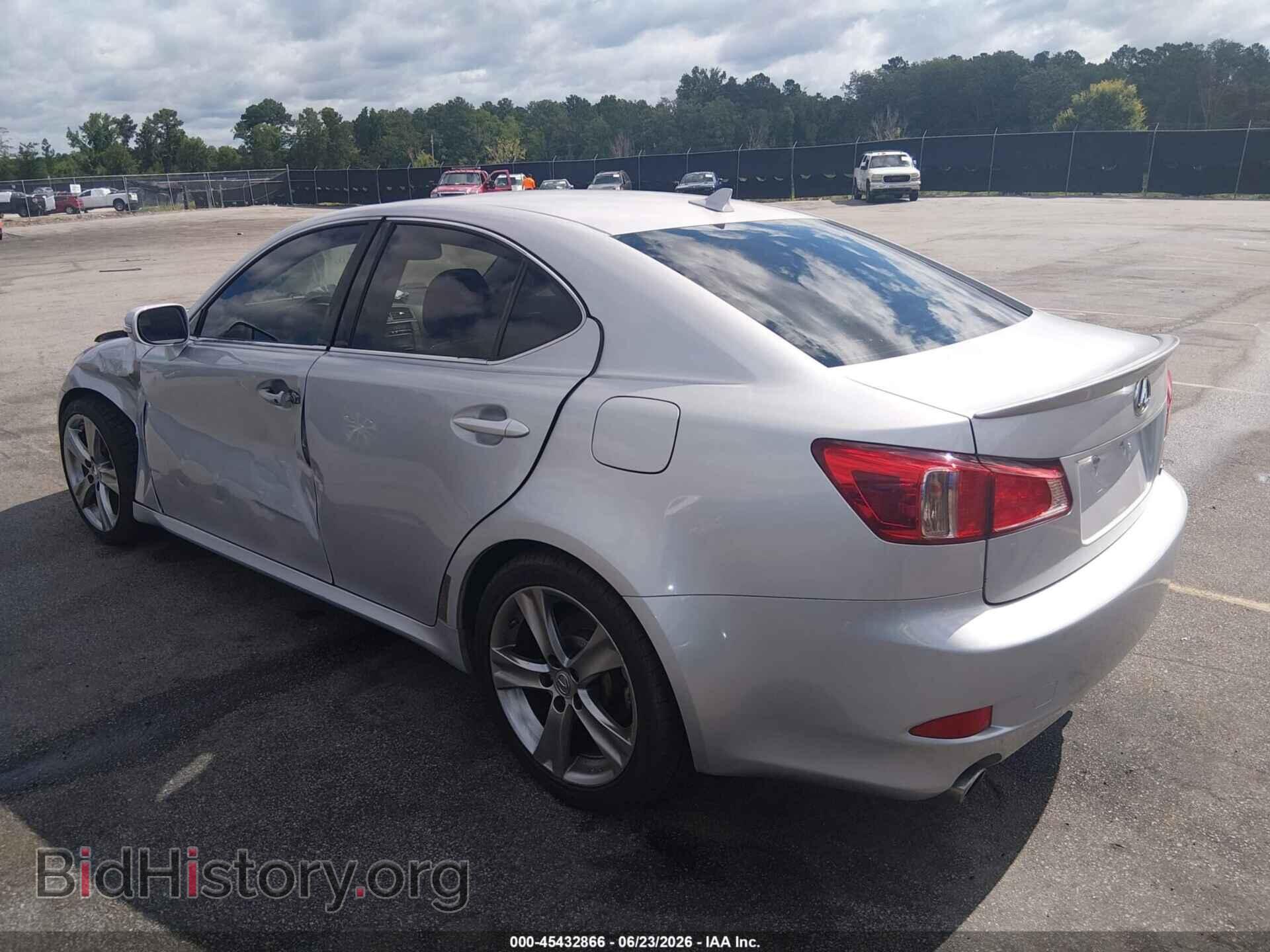 2011 LEXUS IS 250 - VIN: JTHBF5C2XB5131216 - Photo 3