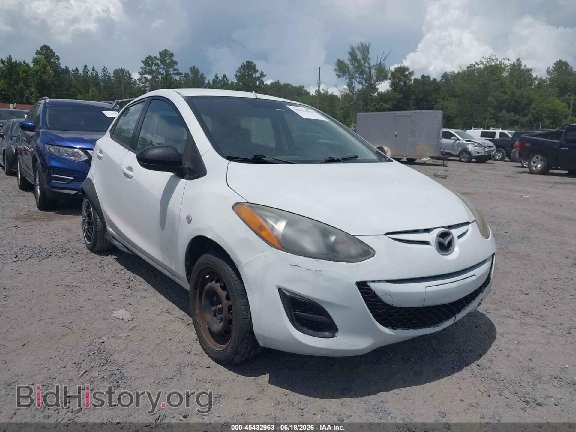 Фотография JM1DE1HZ7B0110087 - MAZDA MAZDA2 2011