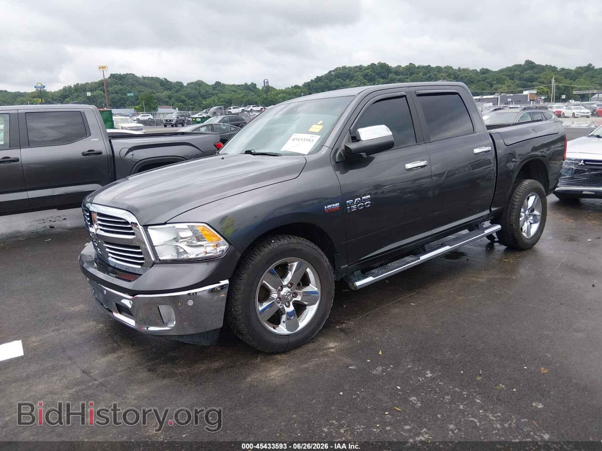2018 RAM 1500 - VIN: 1C6RR7LT8JS254175 - Фото 2