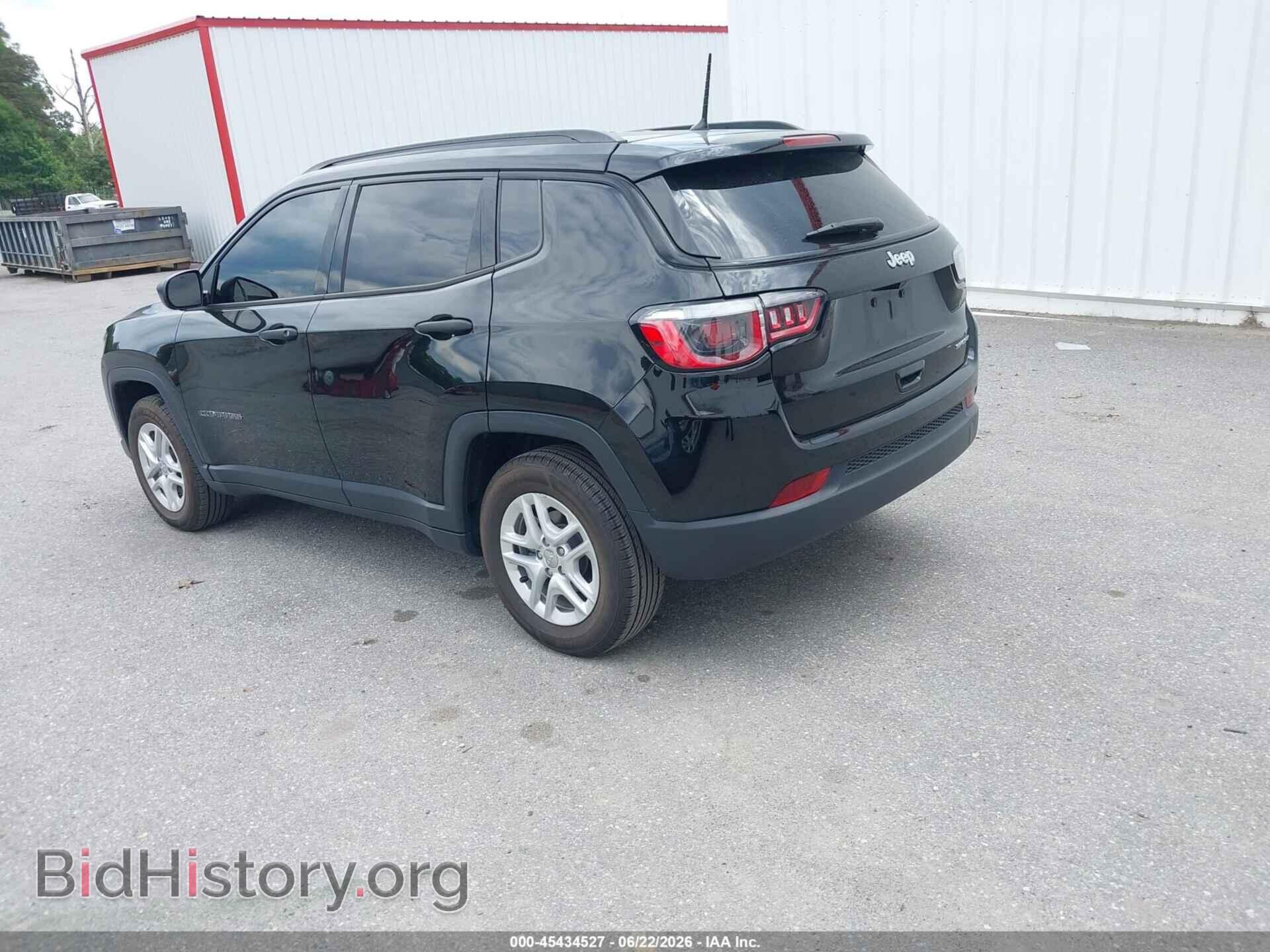 2018 JEEP COMPASS - VIN: 3C4NJCAB6JT405613 - Фото 3