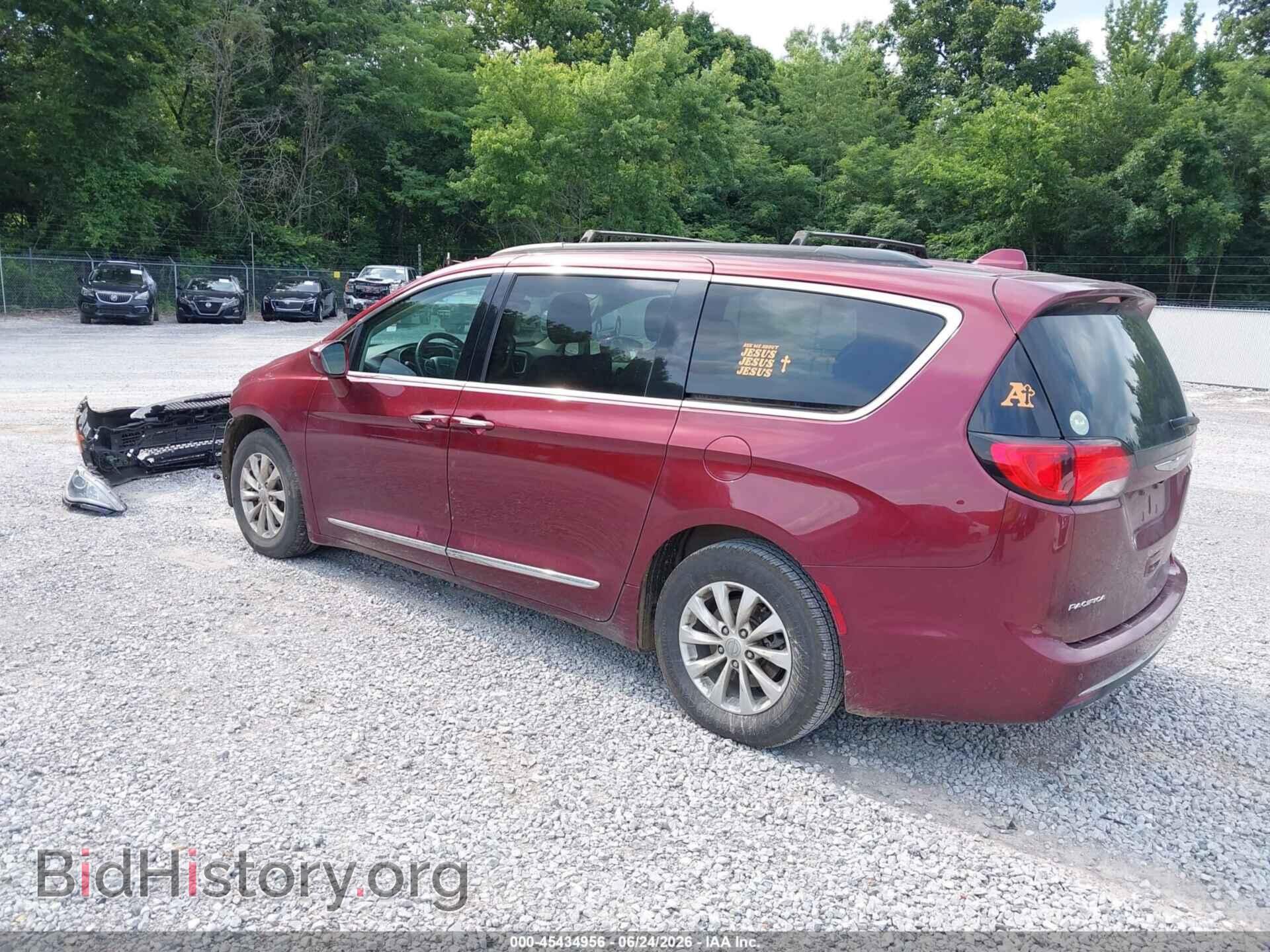 2017 CHRYSLER PACIFICA - VIN: 2C4RC1BGXHR527107 - Фото 3