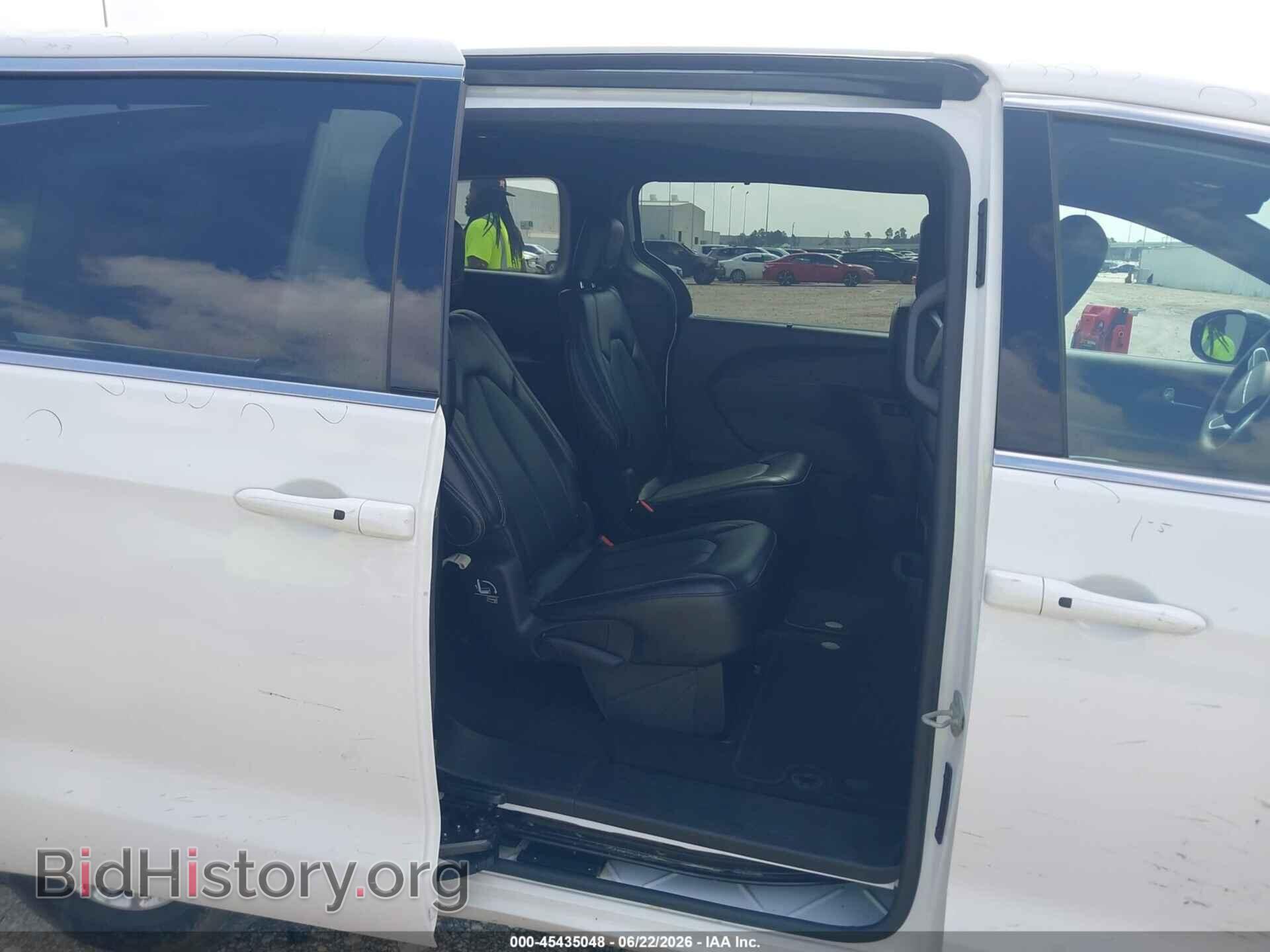2025 CHRYSLER PACIFICA - VIN: 2C4RC1BG3SR553913 - Photo 8