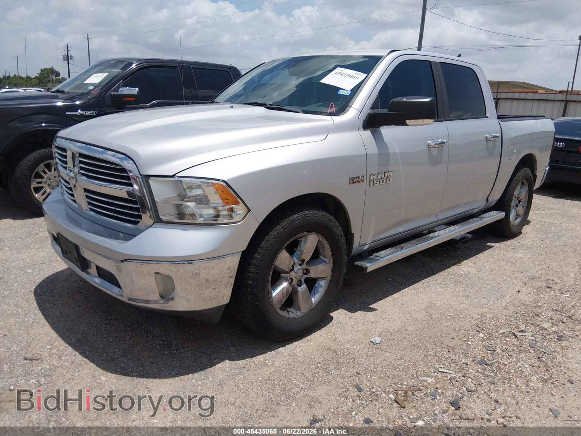 2016 RAM 1500 - VIN: 1C6RR6LT9GS194541 - Фото 2