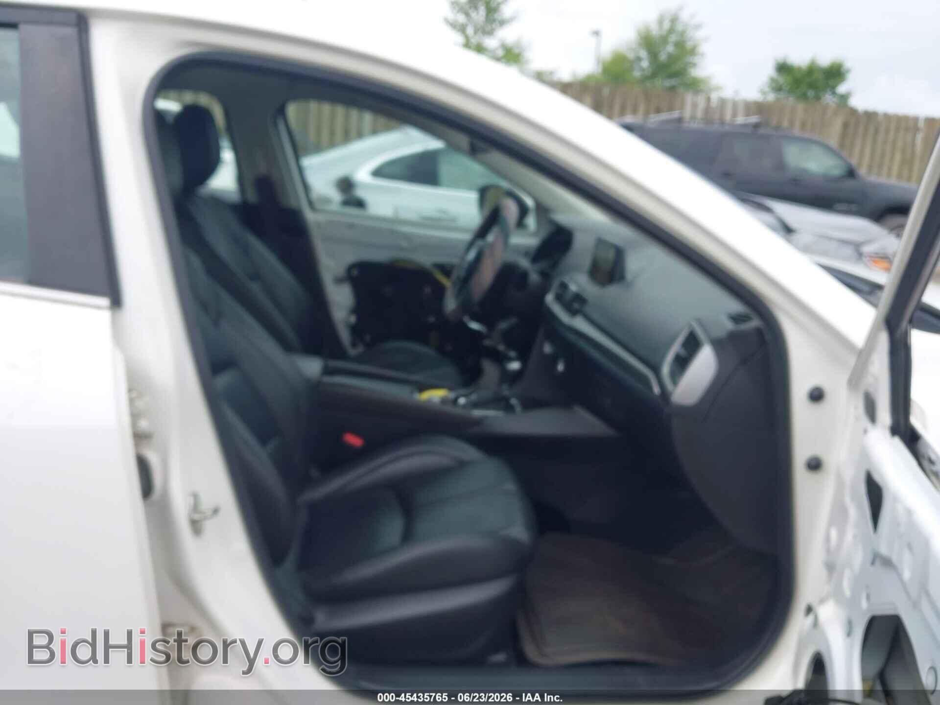 2018 MAZDA MAZDA3 - VIN: 3MZBN1V32JM163456 - Фото 5
