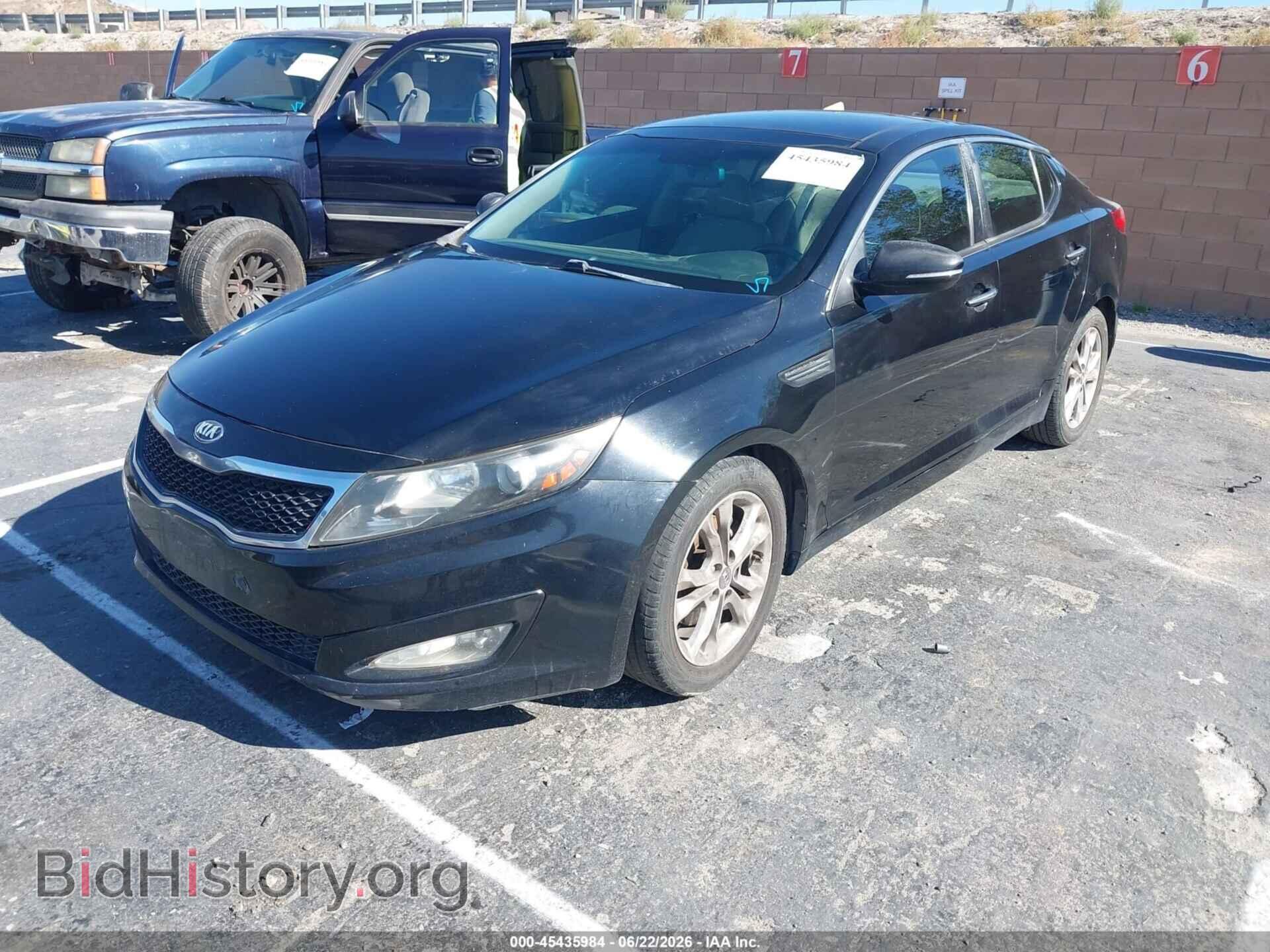 2011 KIA OPTIMA - VIN: KNAGN4A76B5173575 - Фото 2