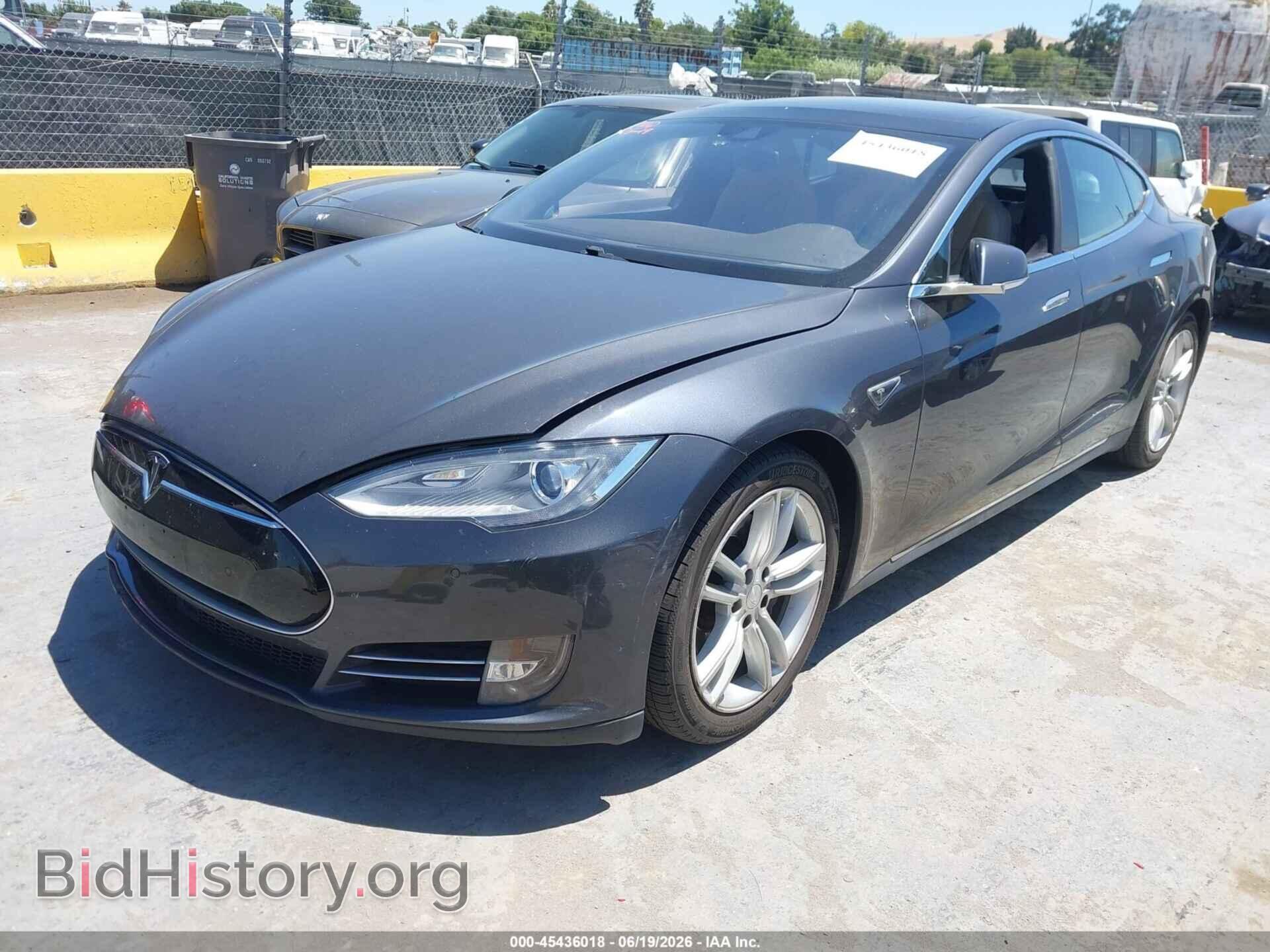 2015 TESLA MODEL S - VIN: 5YJSA1E25FF116410 - Photo 2