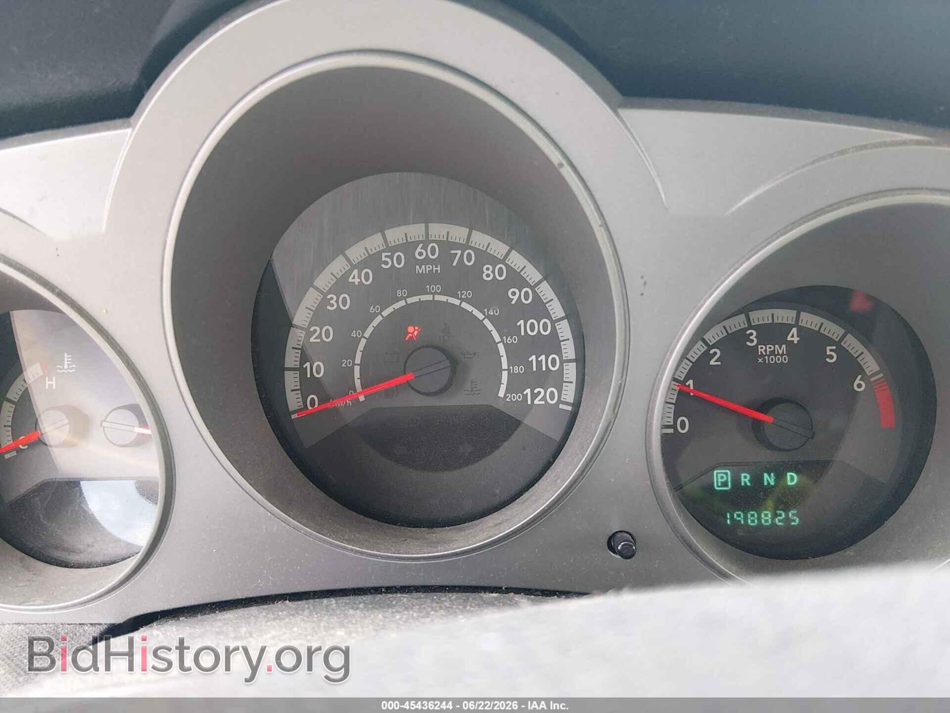 2010 DODGE AVENGER - VIN: 1B3CC4FB3AN168824 - Photo 7