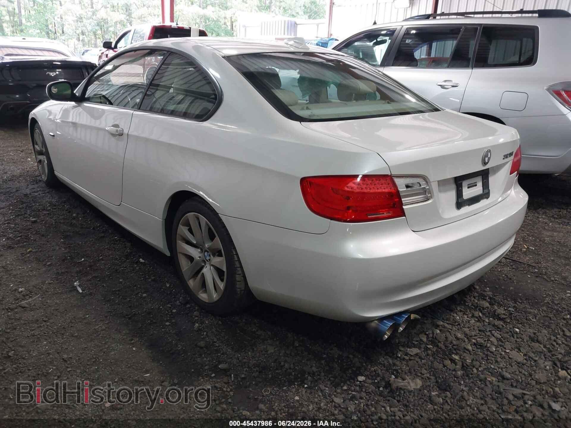 2011 BMW 328I - VIN: WBAKE3C52BE559054 - Фото 3