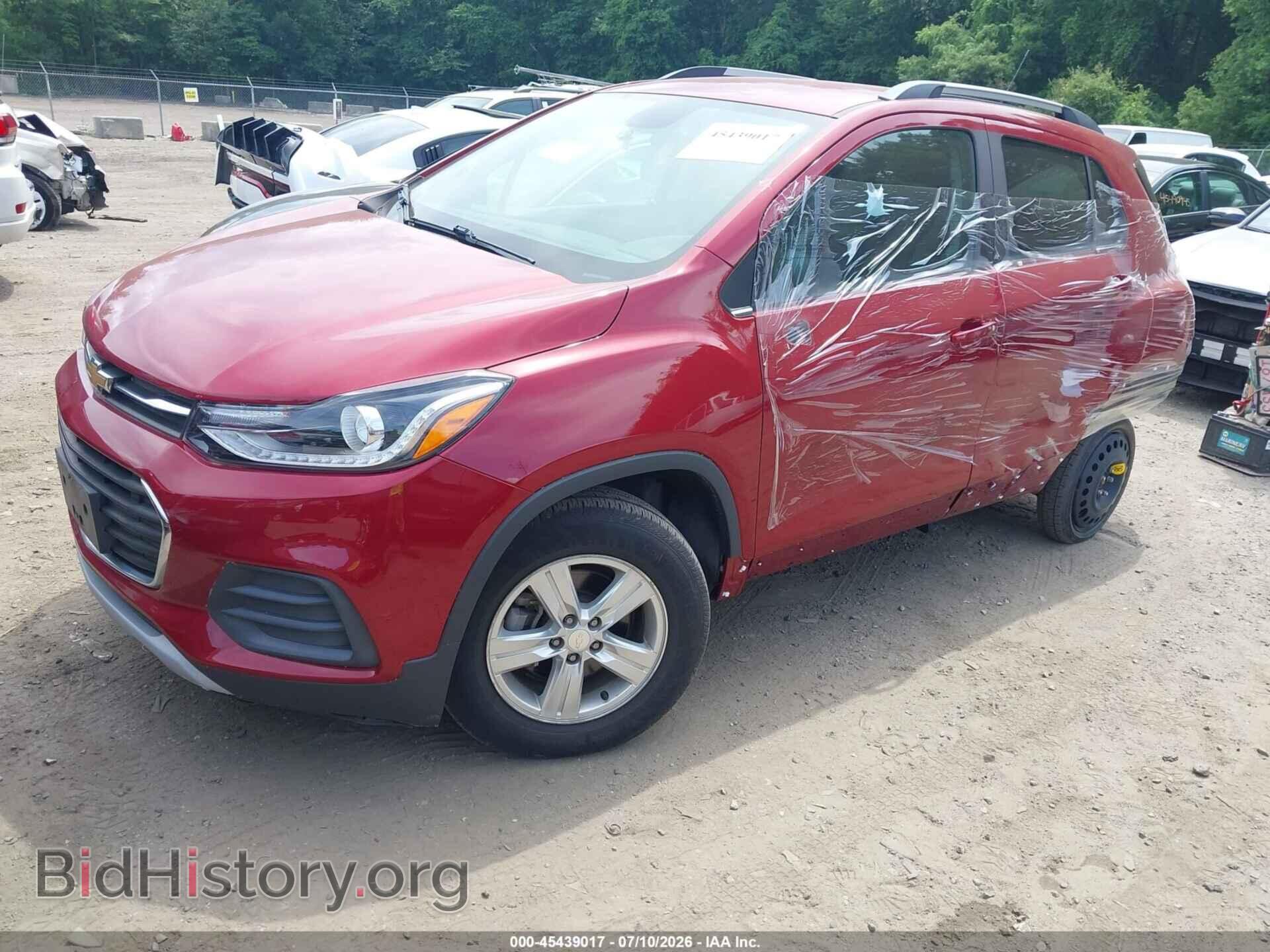 2019 CHEVROLET TRAX - VIN: 3GNCJPSB3KL339088 - Photo 2