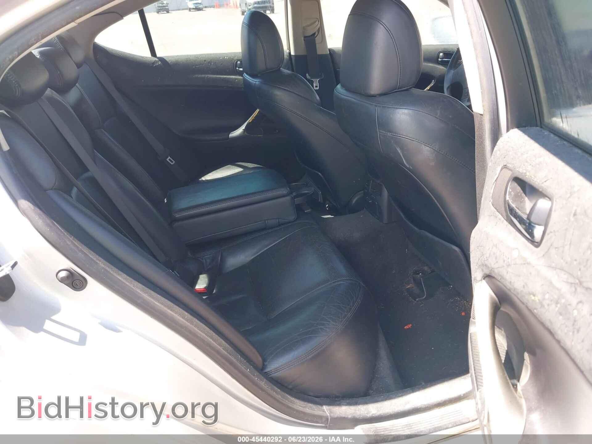 2006 LEXUS IS 250 - VIN: JTHBK262262012301 - Фото 8