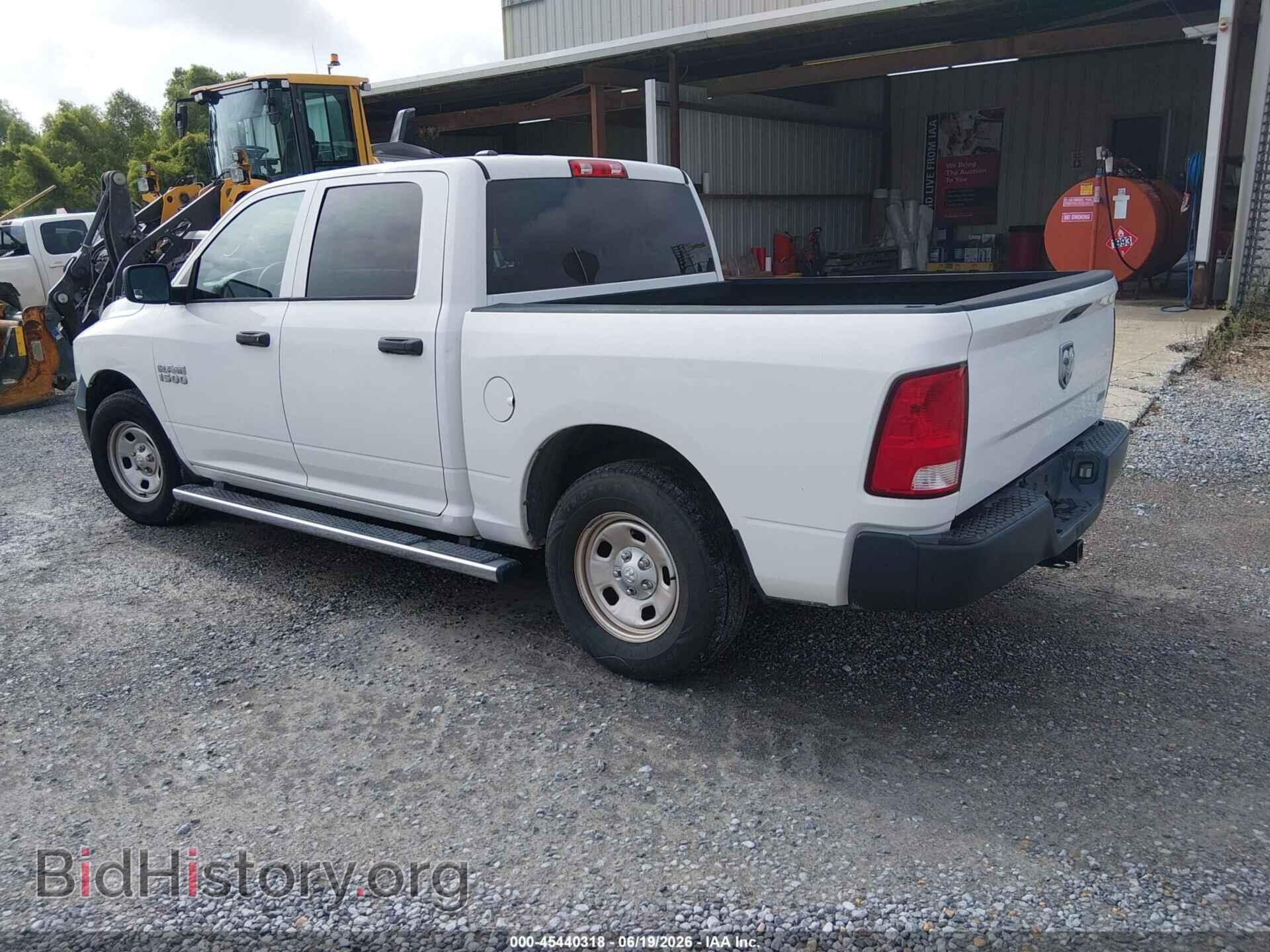 2018 RAM 1500 - VIN: 1C6RR6KG2JS322307 - Photo 3