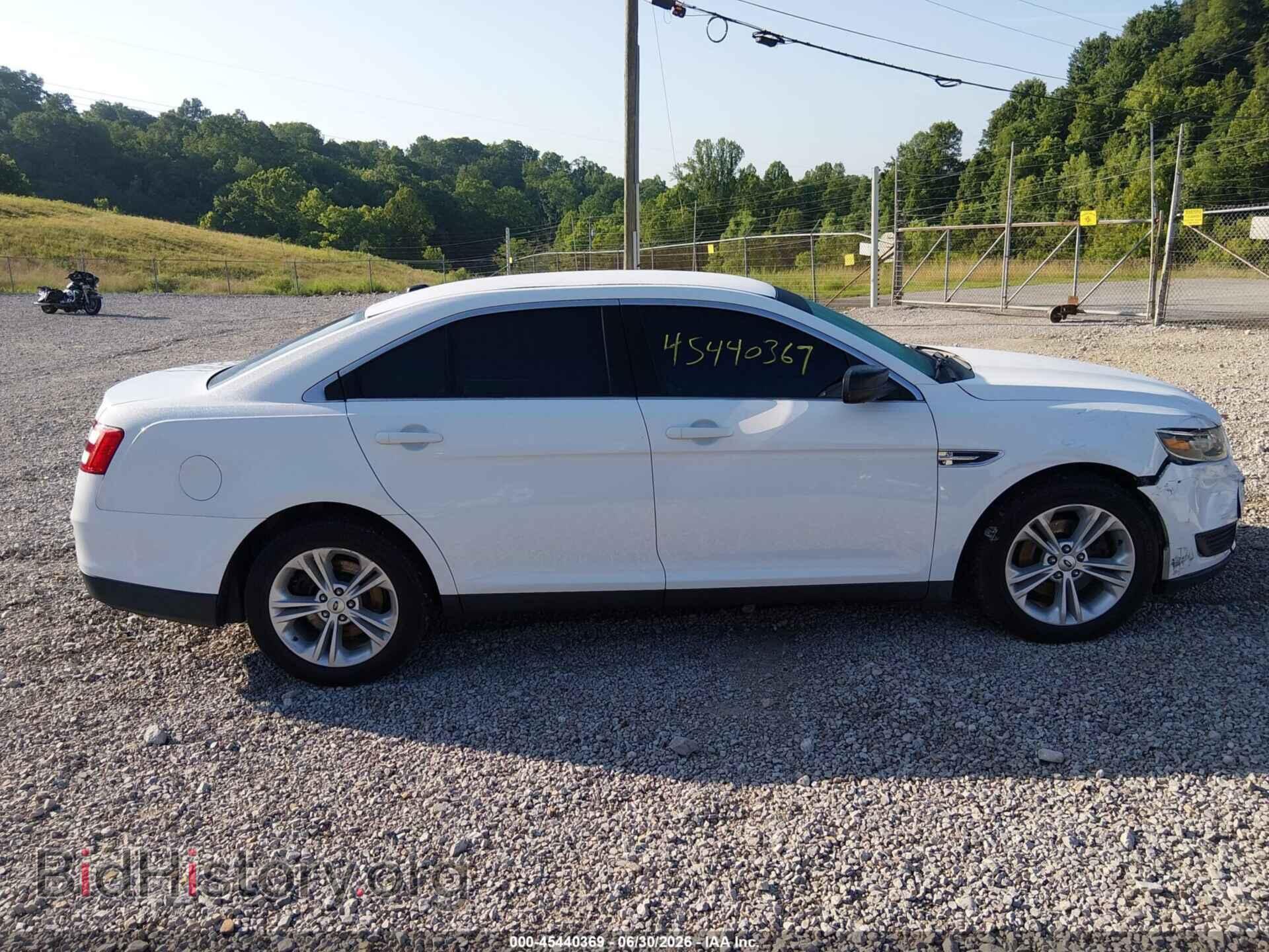2017 FORD TAURUS - VIN: 1FAHP2D80HG122859 - Photo 14