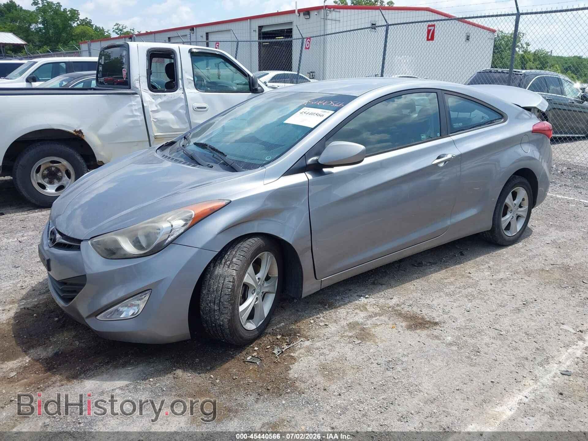 2013 HYUNDAI ELANTRA - VIN: KMHDH6AE7DU009392 - Фото 2