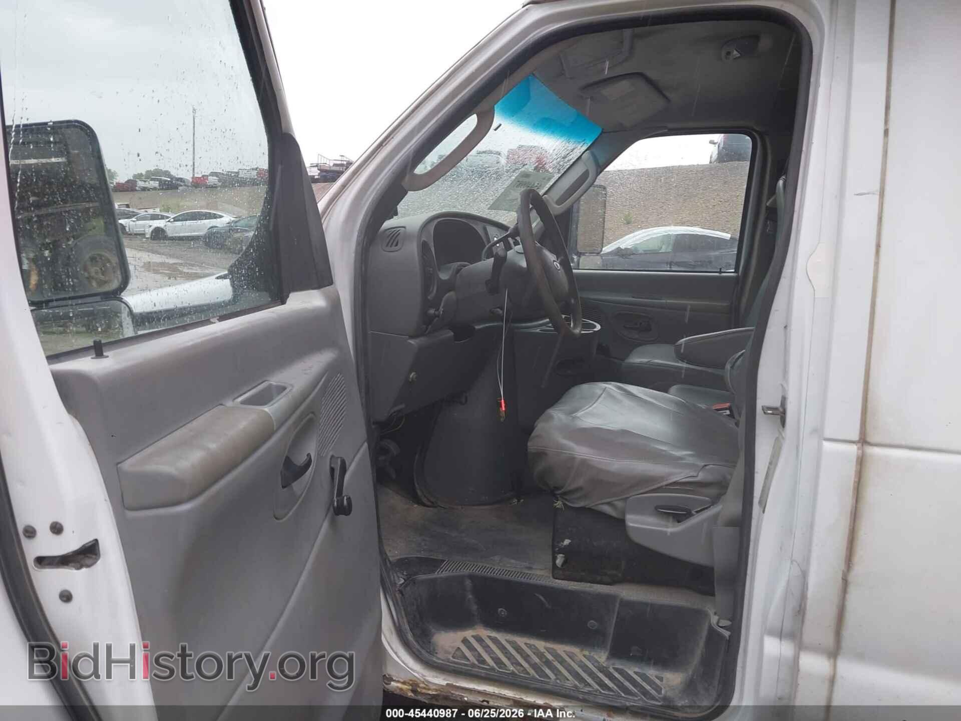2007 FORD E-450 CUTAWAY - VIN: 1FDXE45S87DB18121 - Фото 6