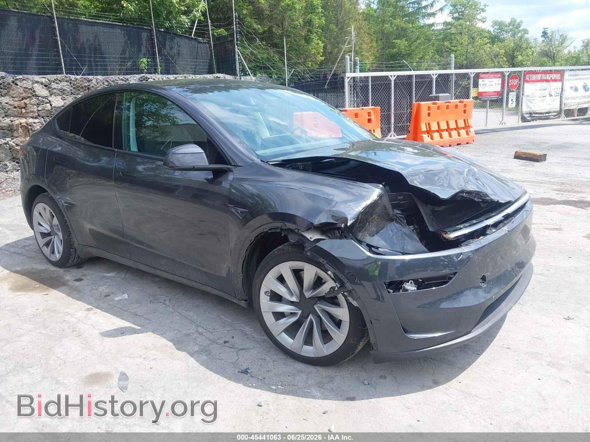 Фотография 7SAYGDEE8TF446612 - TESLA MODEL Y 2026