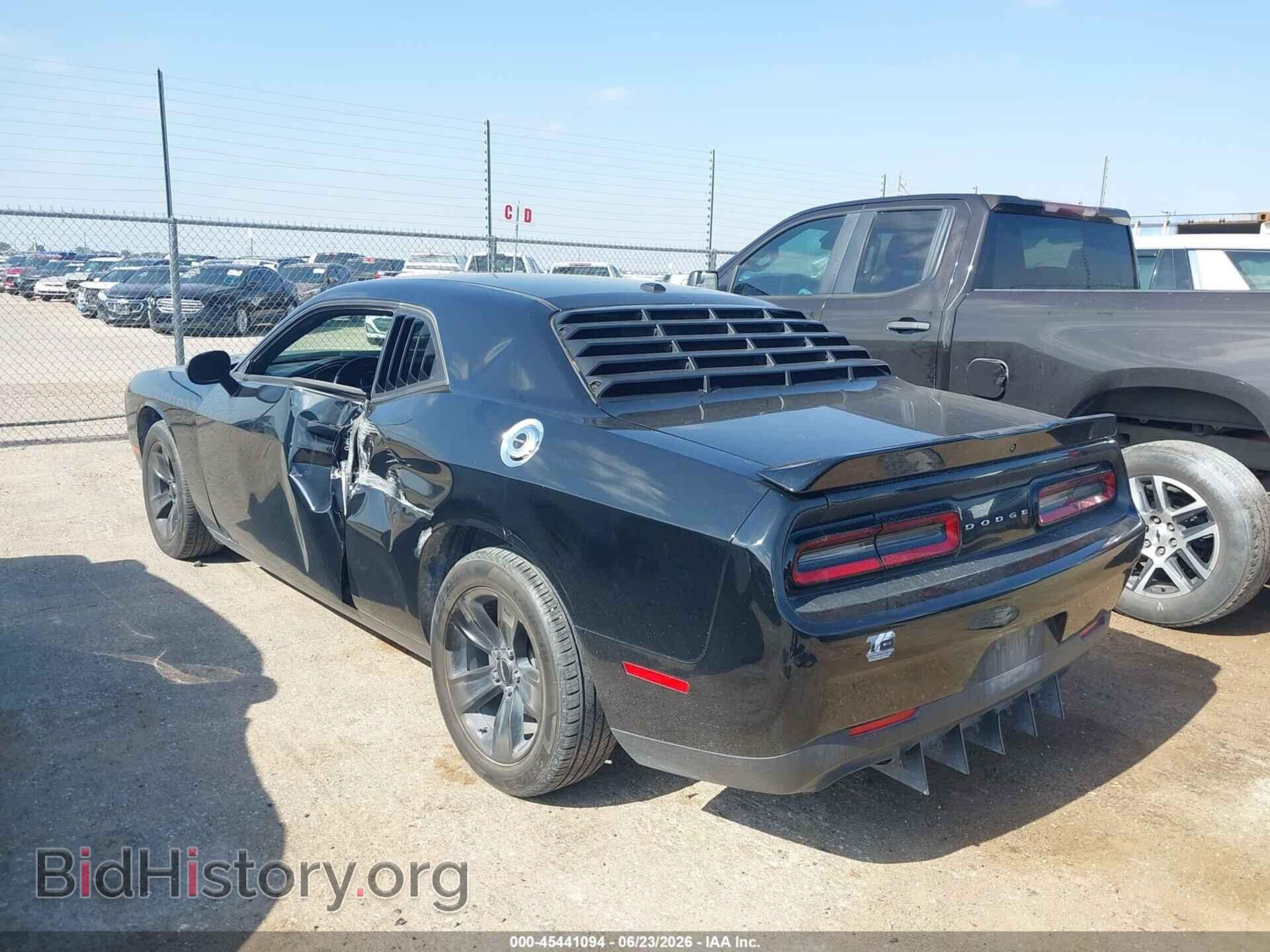 2018 DODGE CHALLENGER - VIN: 2C3CDZAG3JH245636 - Photo 3