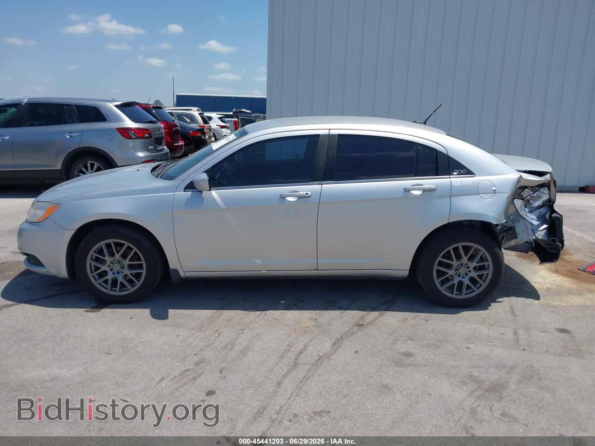 2011 CHRYSLER 200 - VIN: 1C3BC4FB6BN579974 - Photo 14