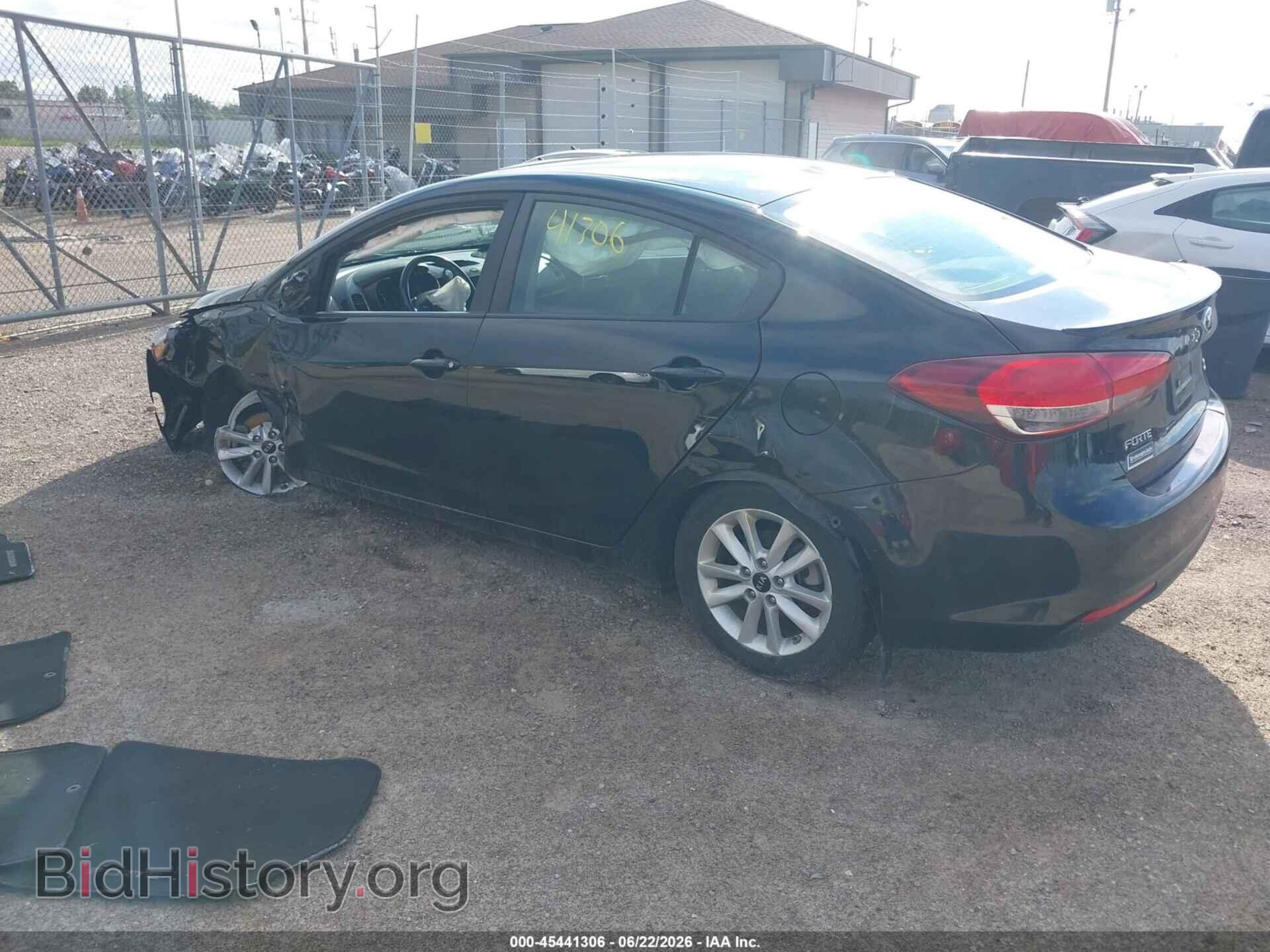 2017 KIA FORTE - VIN: 3KPFL4A71HE041776 - Фото 3