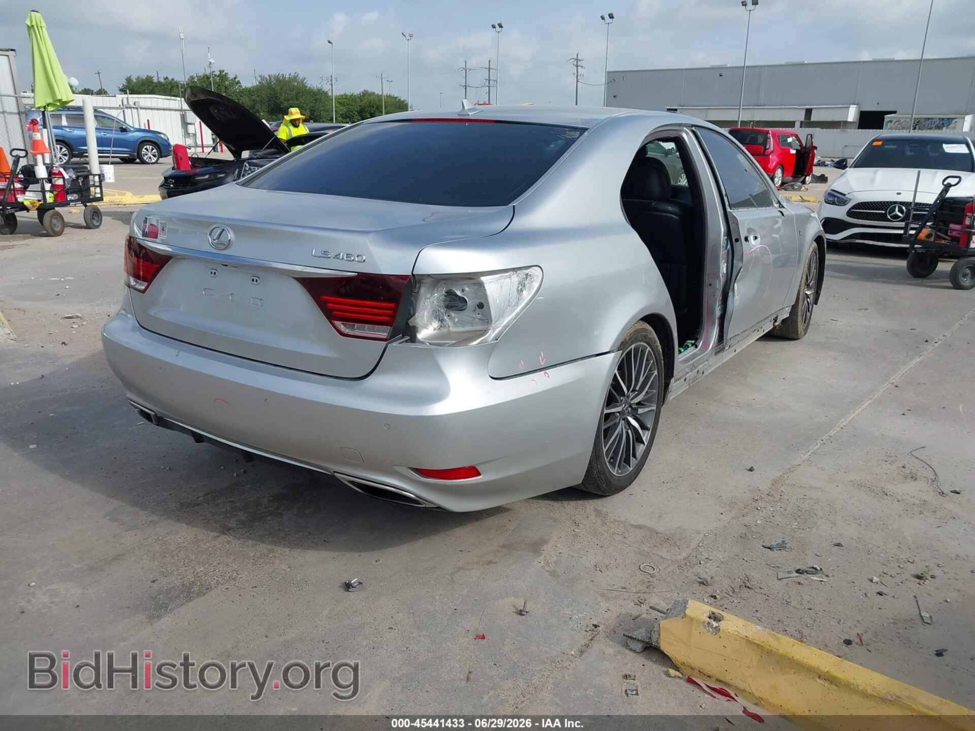 2013 LEXUS LS 460 - VIN: JTHBL5EF6D5114716 - Photo 4