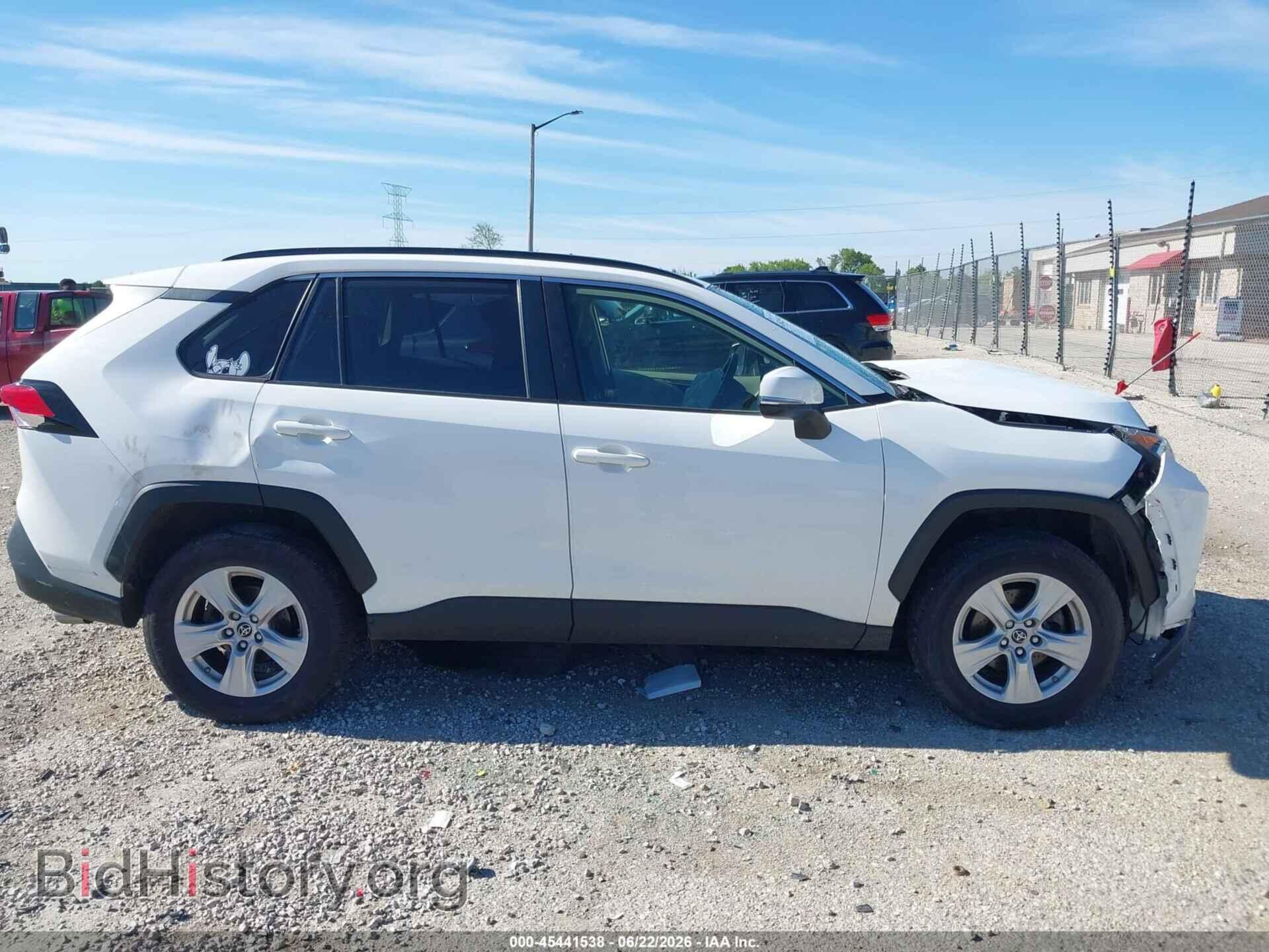 2019 TOYOTA RAV4 - VIN: JTMP1RFVXKD509530 - Photo 12