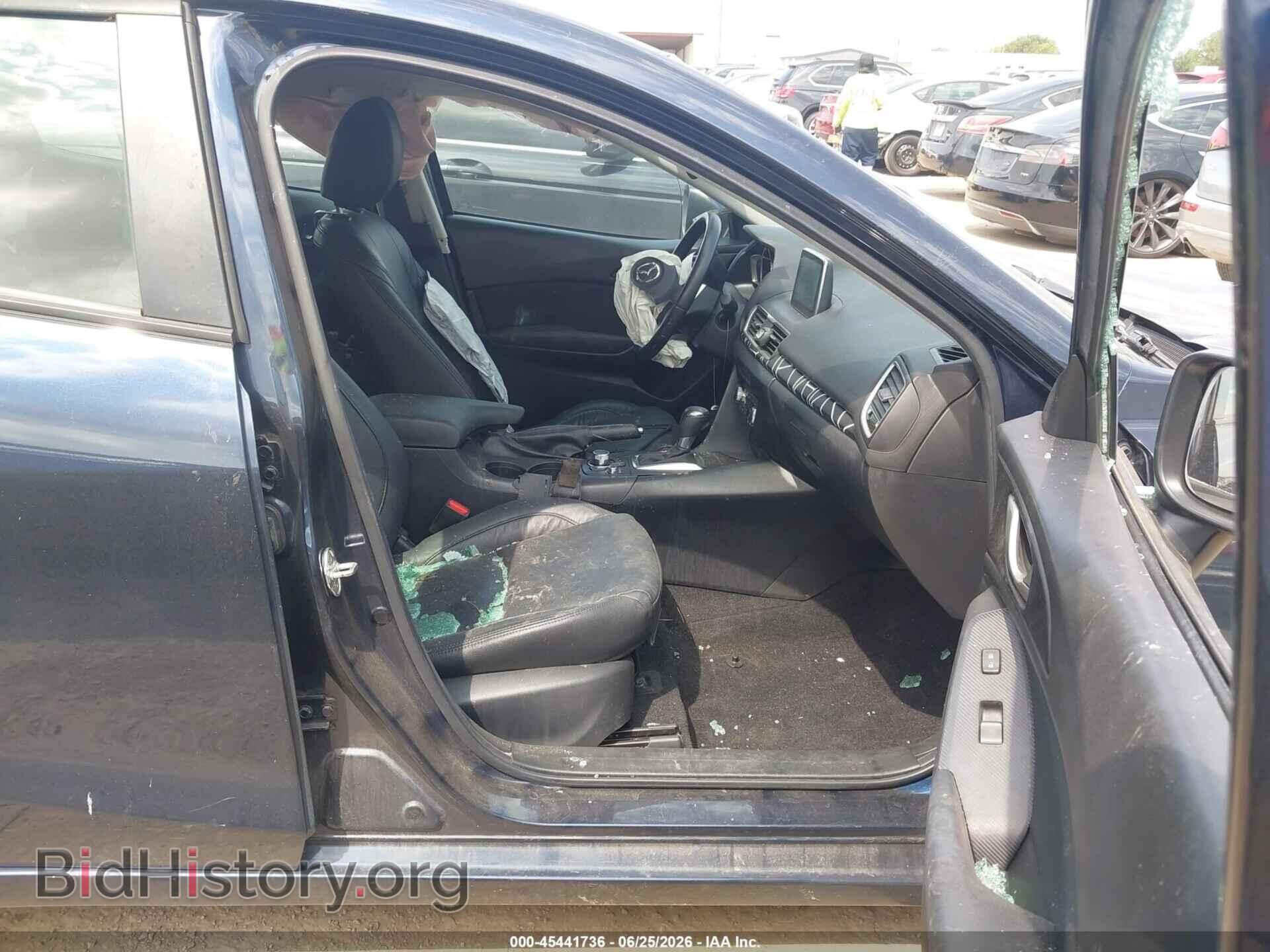 2016 MAZDA MAZDA3 - VIN: 3MZBM1M73GM257555 - Photo 5