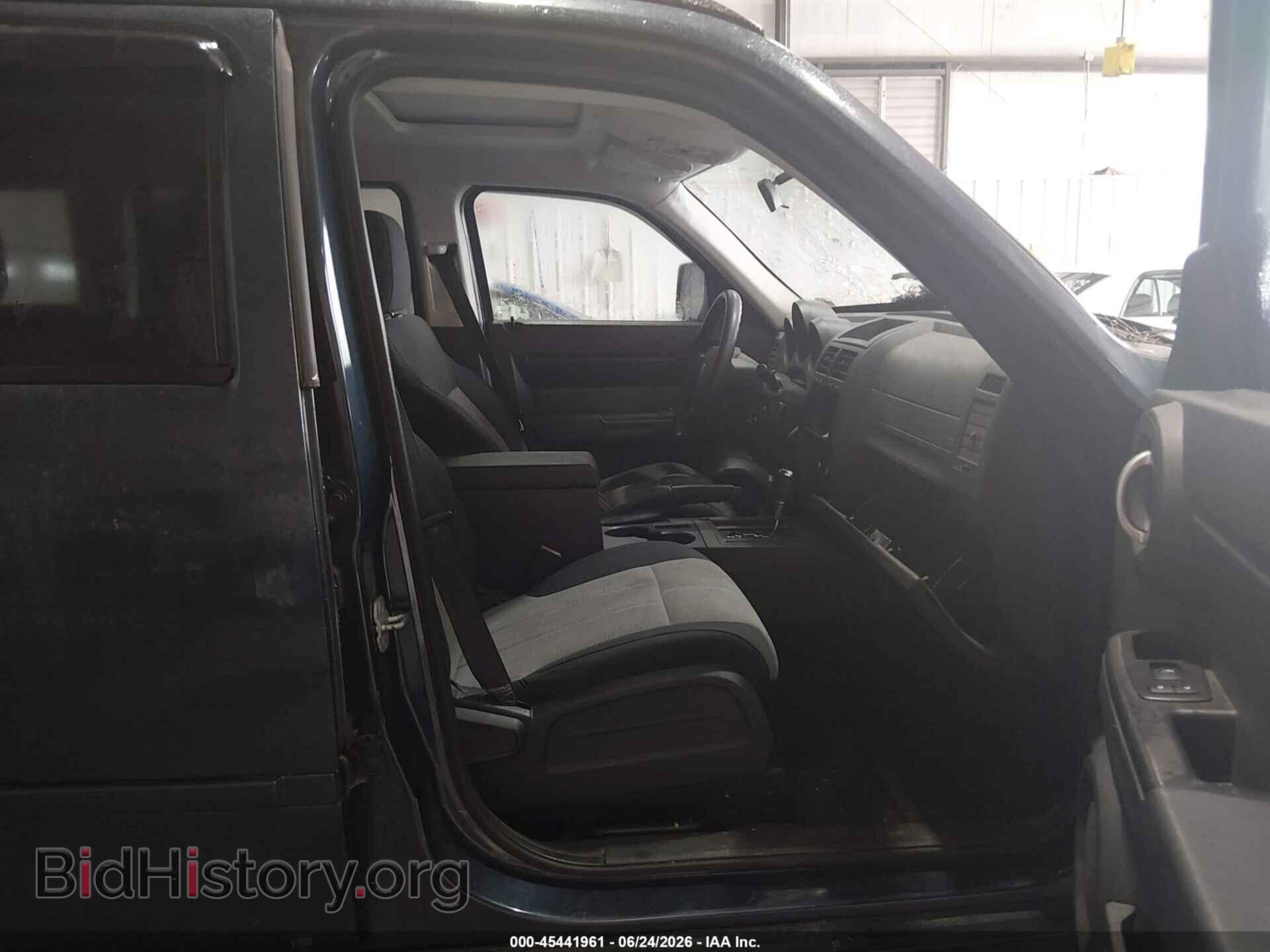 2008 DODGE NITRO - VIN: 1D8GT28K88W112630 - Photo 5