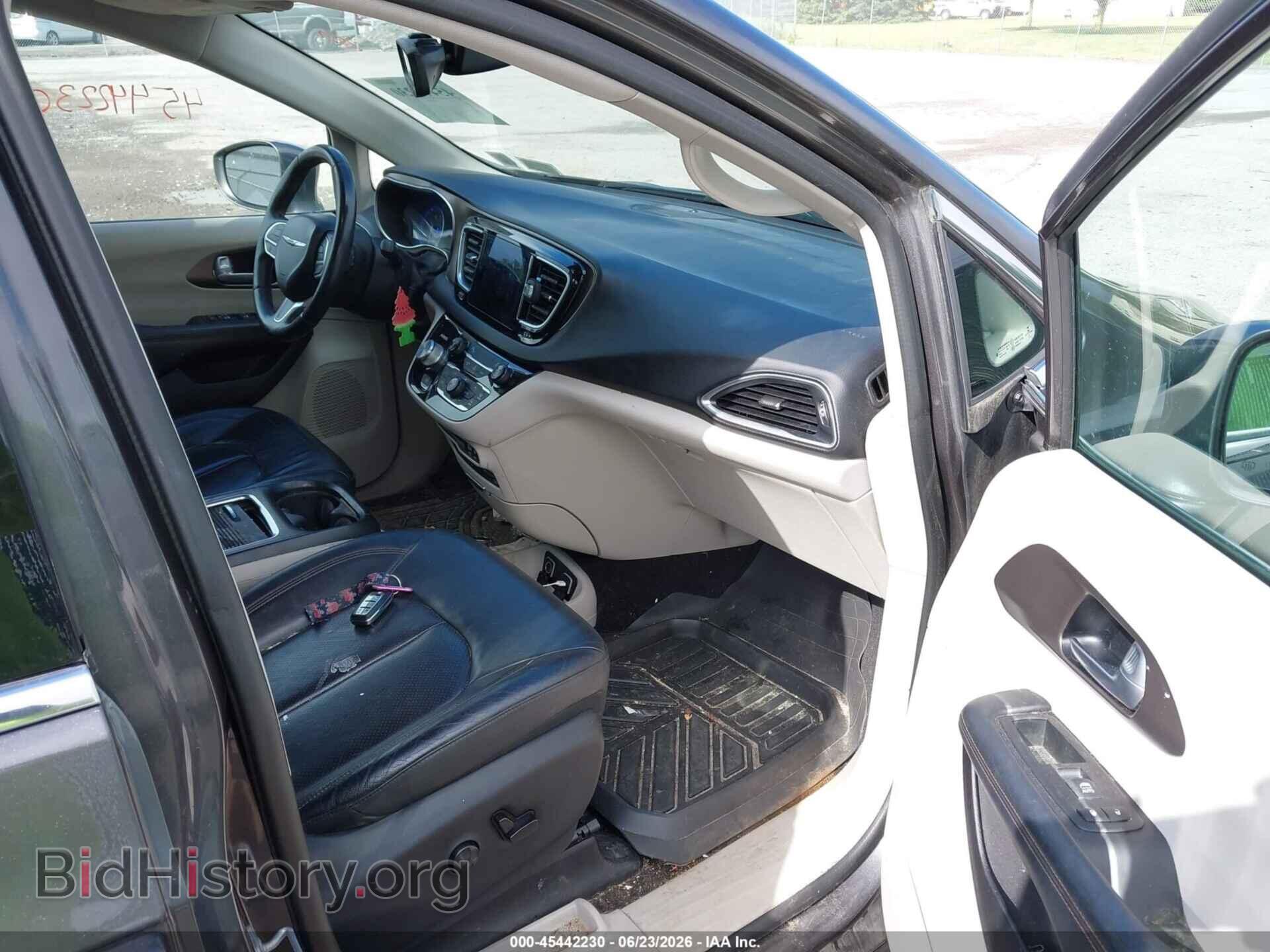 2017 CHRYSLER PACIFICA - VIN: 2C4RC1EG0HR555977 - Фото 5