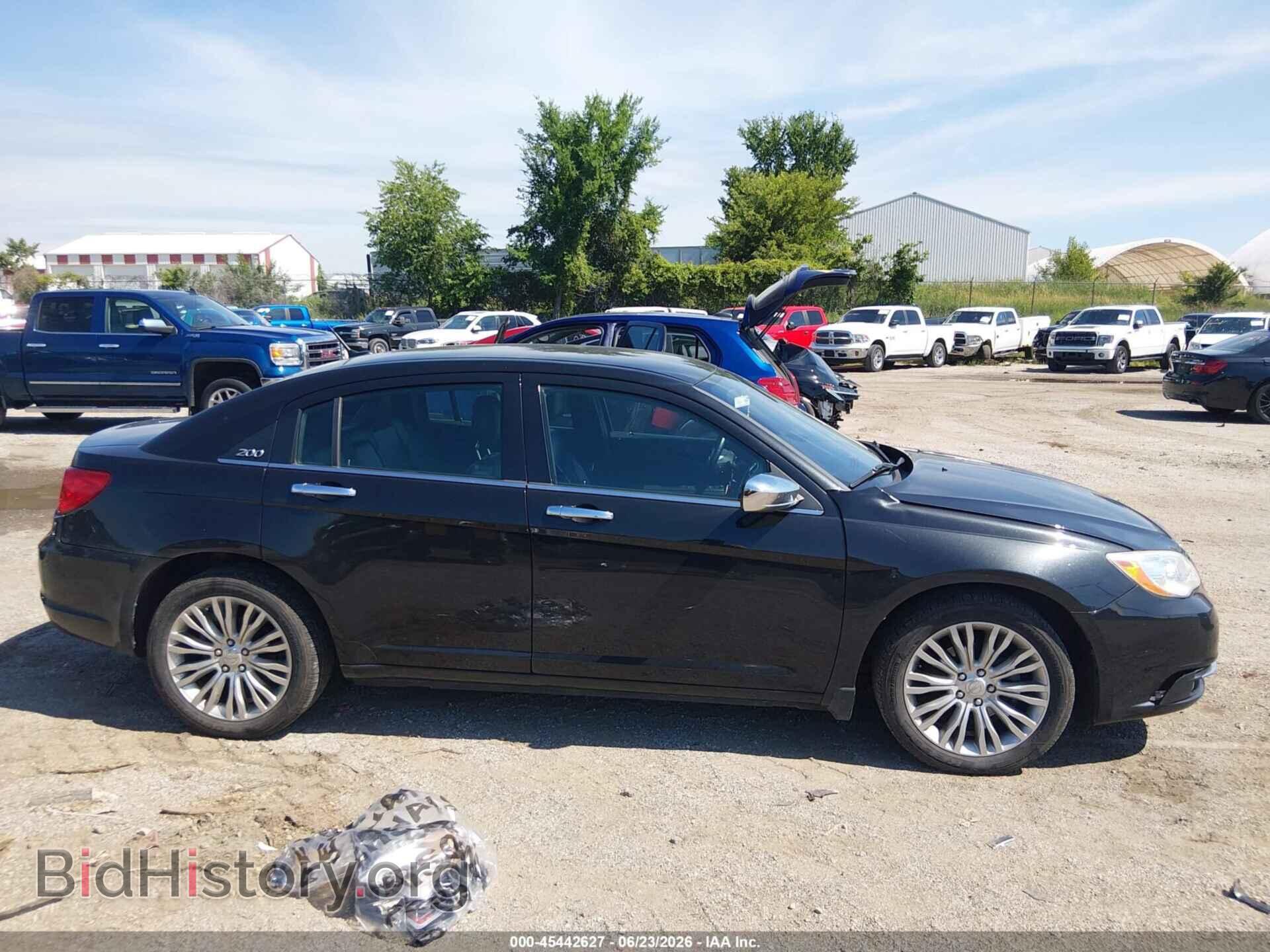 2011 CHRYSLER 200 - VIN: 1C3BC2FG2BN517908 - Photo 13