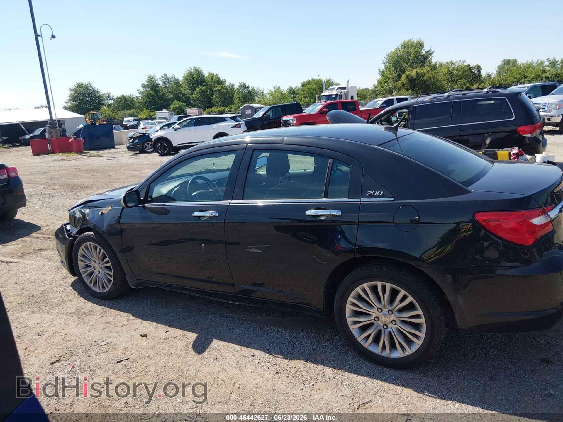 2011 CHRYSLER 200 - VIN: 1C3BC2FG2BN517908 - Photo 14