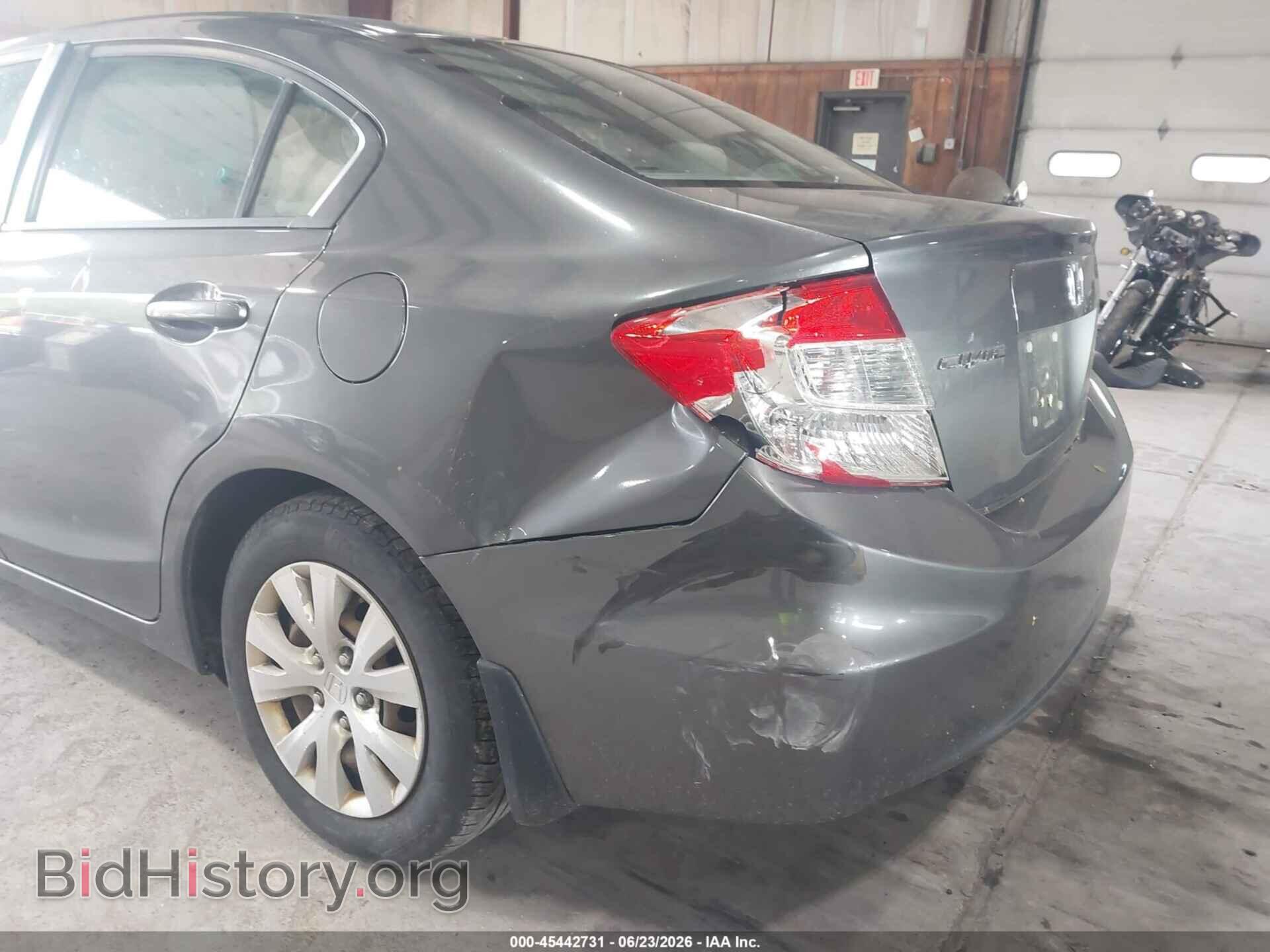 2012 HONDA CIVIC - VIN: 2HGFB2F56CH558097 - Фото 13